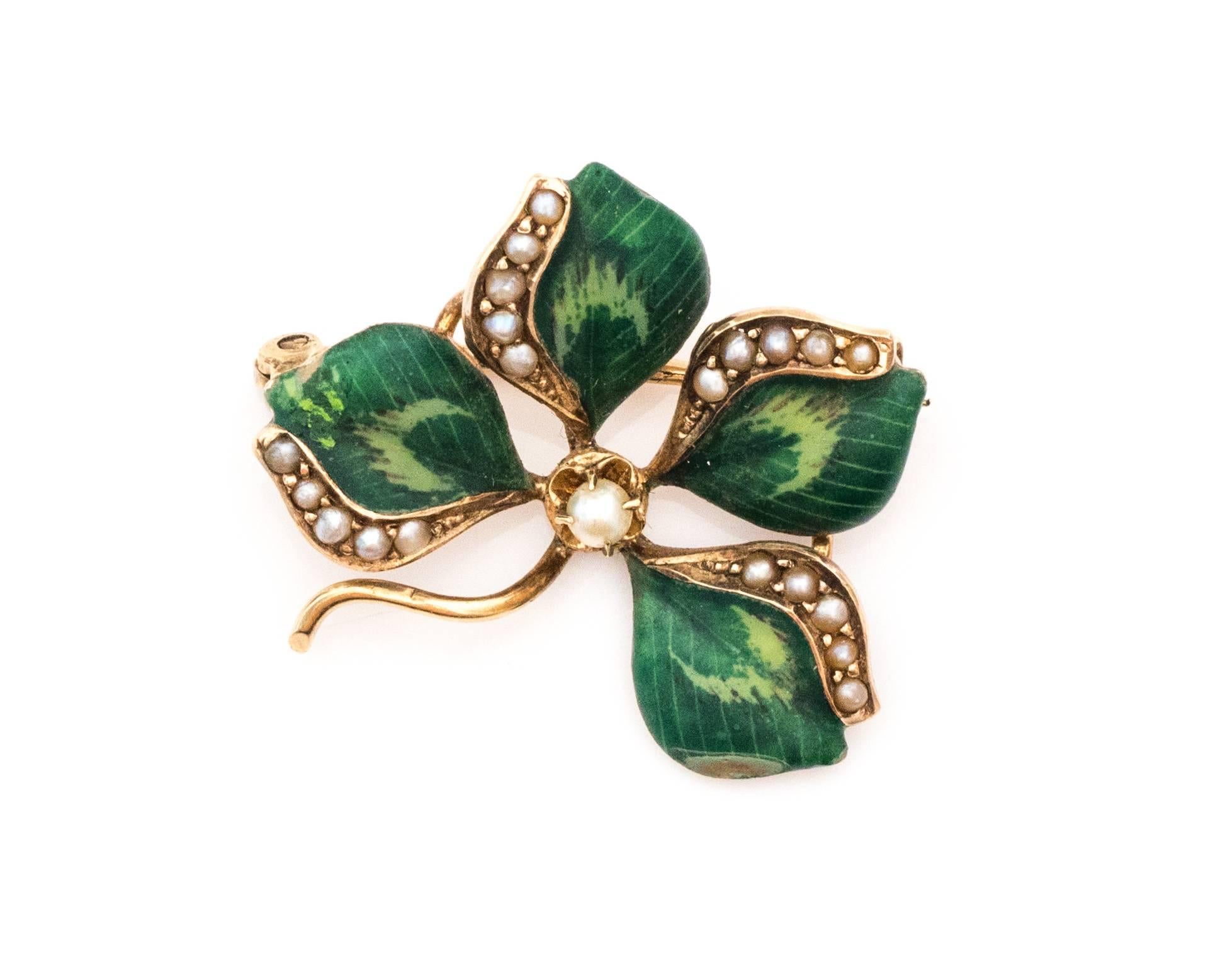 vintage four leaf clover brooch