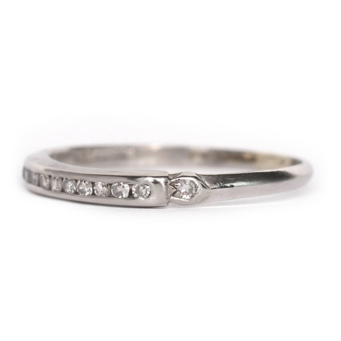 1930s Art Deco Single Cut Diamond Platinum Wedding Band Ring In Excellent Condition In Atlanta, GA