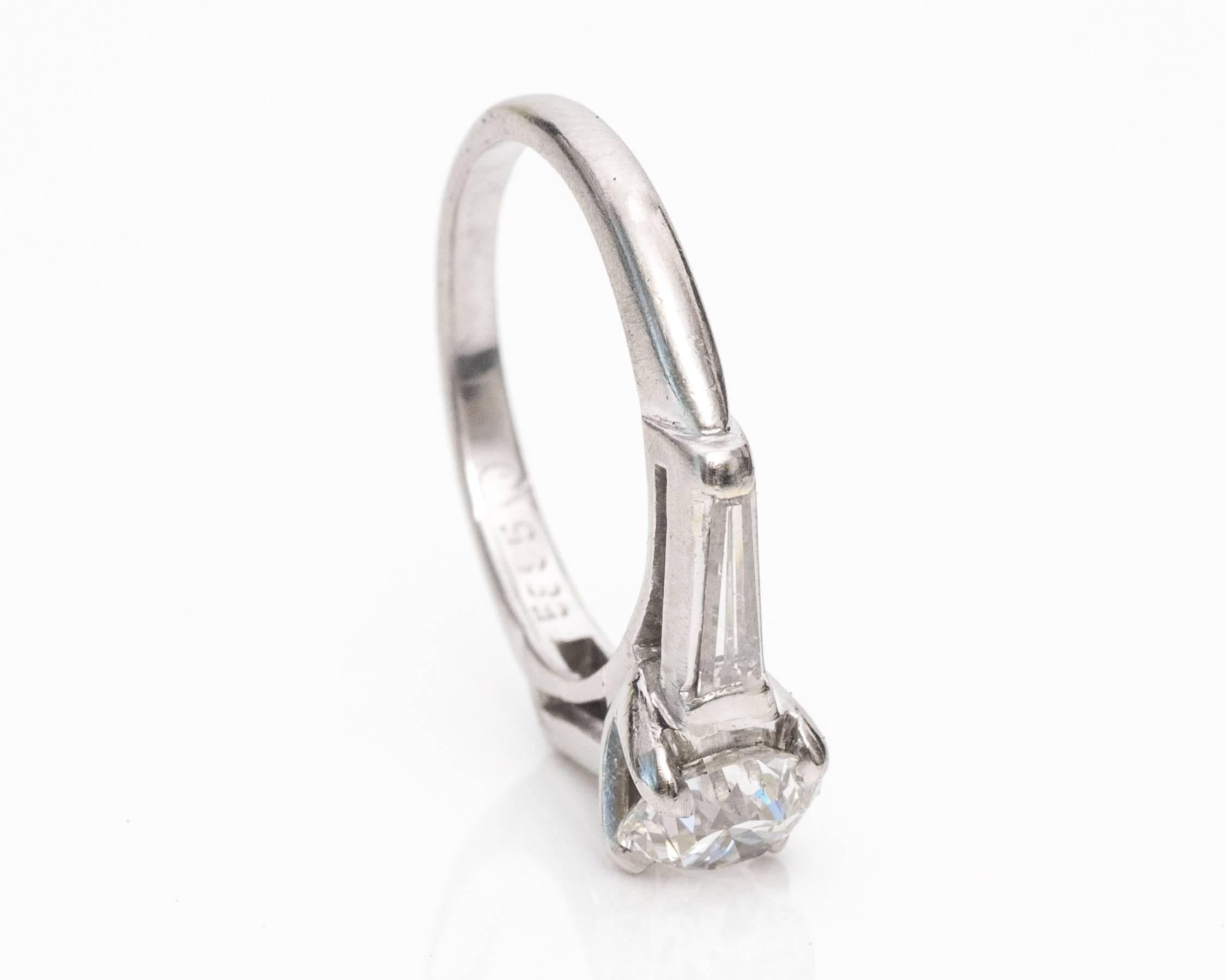Women's 1920s 1.02 Carat GIA Certified Diamond Platinum Engagement Ring
