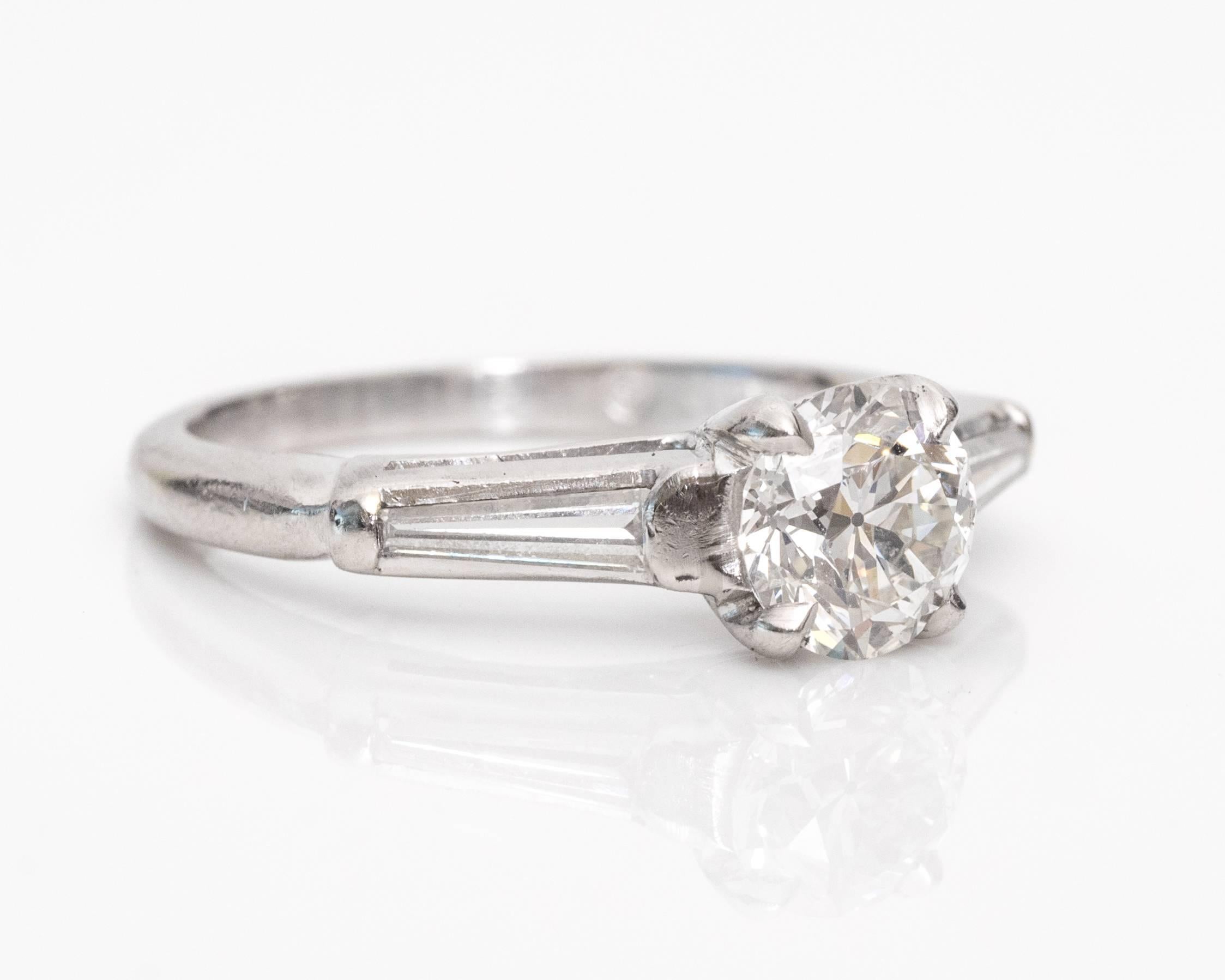 Art Deco 1920s 1.02 Carat GIA Certified Diamond Platinum Engagement Ring