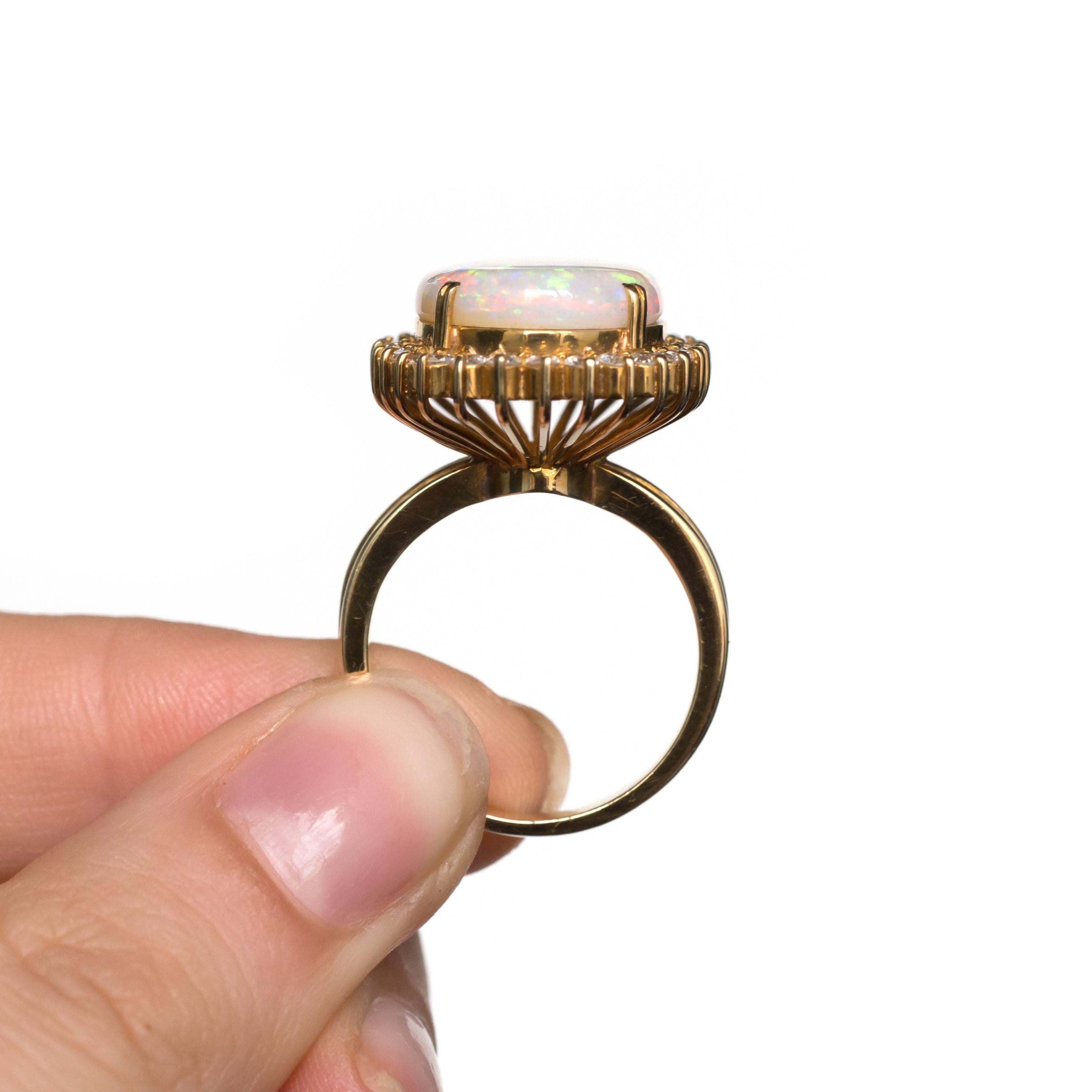 Women's  Natural Opal Round Brilliant Diamond Yellow Gold Ring