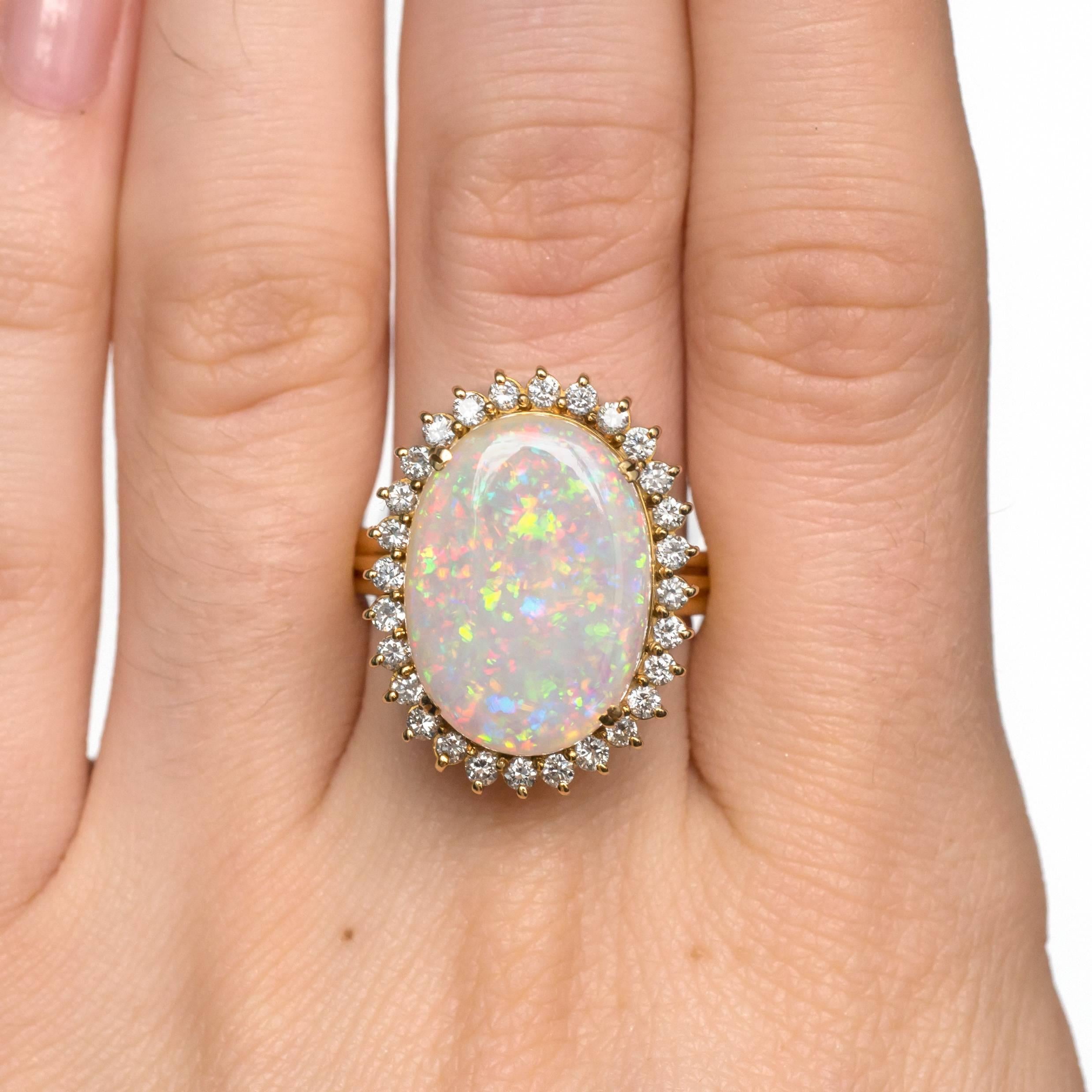  Natural Opal Round Brilliant Diamond Yellow Gold Ring 1
