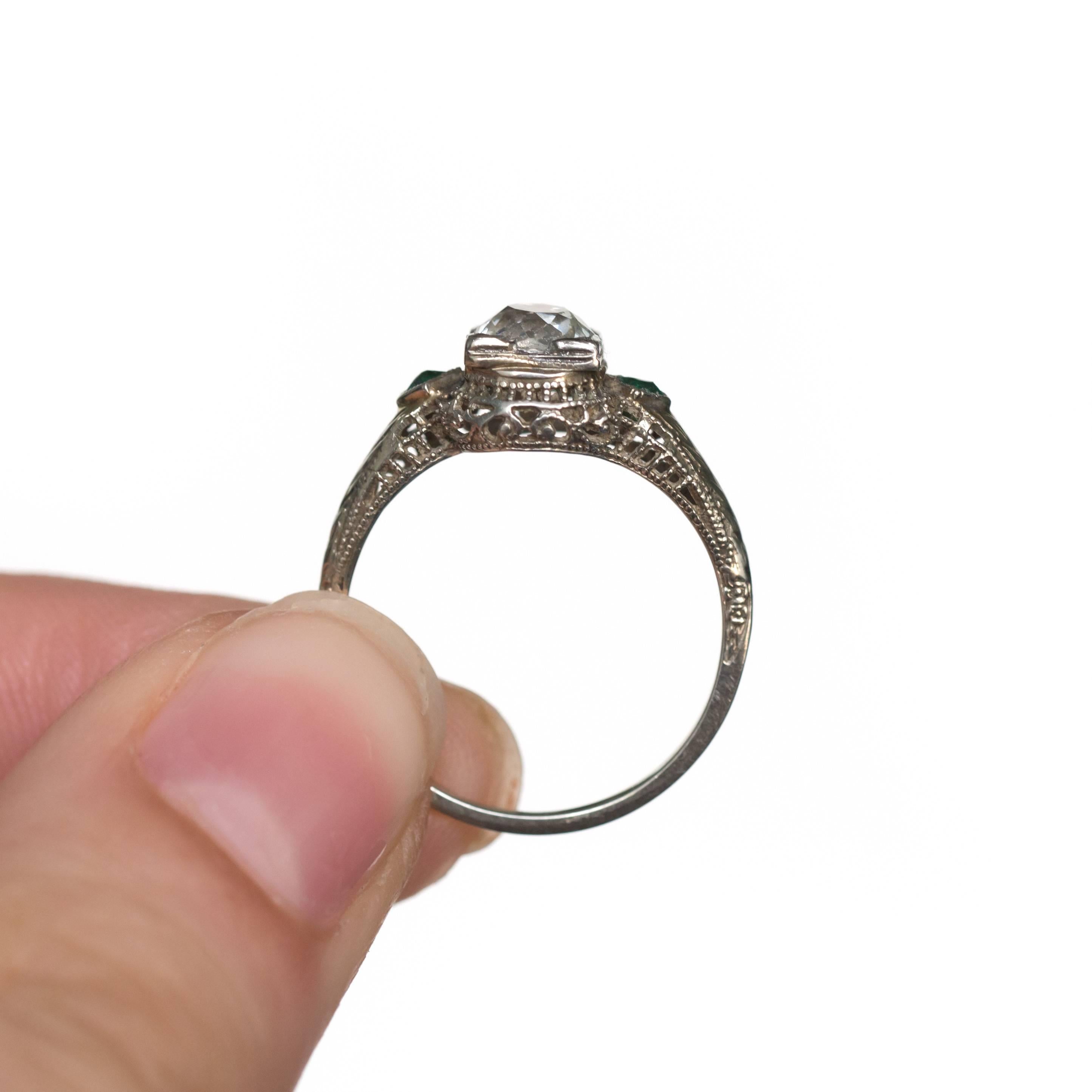 Women's 1920s Art Deco  GIA Certified Diamond and Emerald Ring