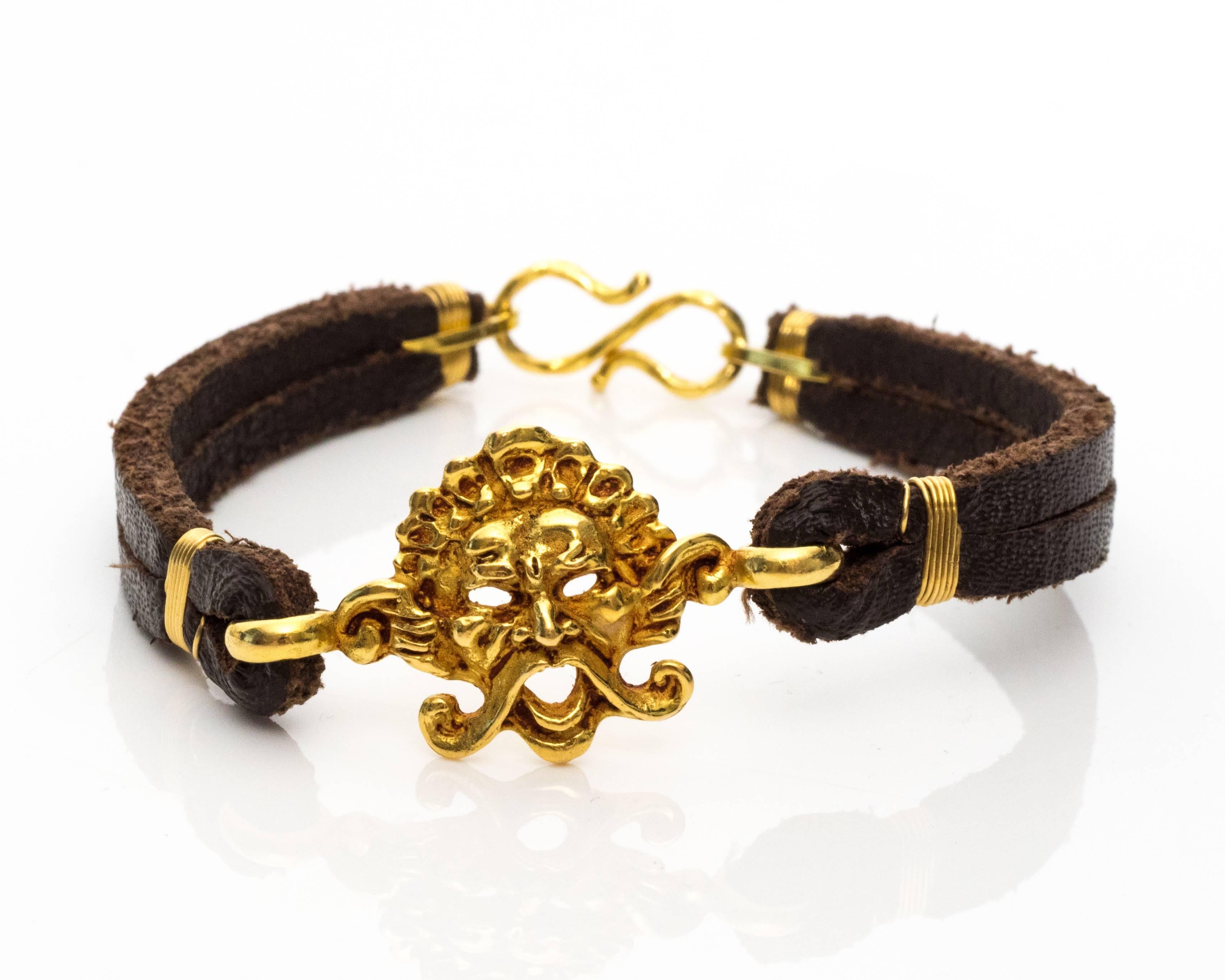 Modern 1980s 22 Karat Yellow Gold and Leather Handmade Bracelet