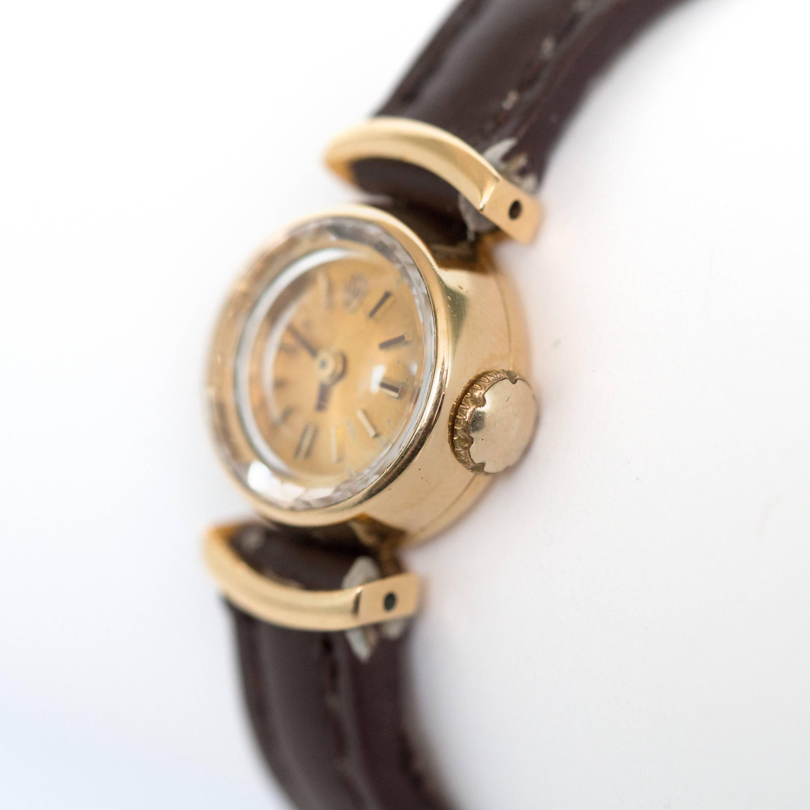 Women's or Men's Rolex Yellow Gold Manual Wind Wristwatch, 1930s