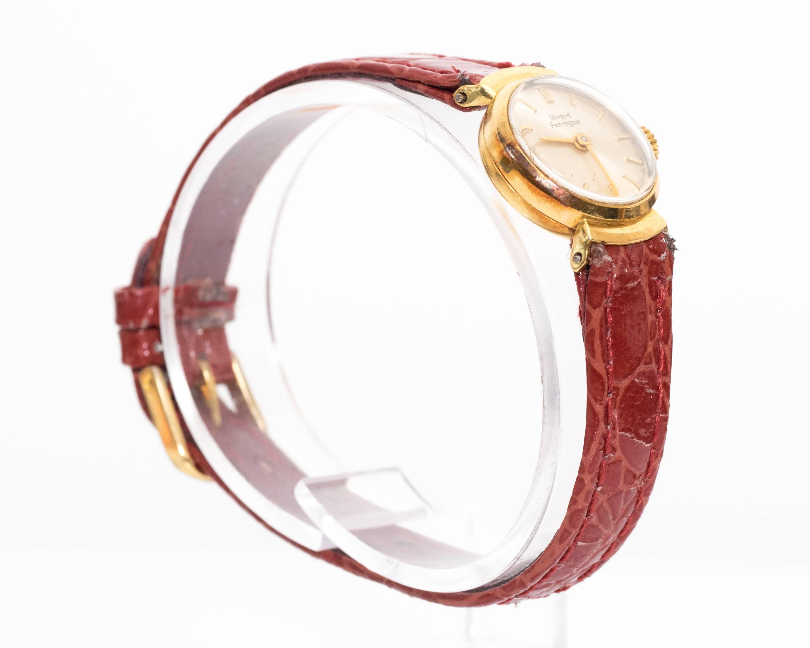 Montre-bracelet en or jaune pour dames de Girard Perregaux, années 1950 Bon état à Hicksville, NY