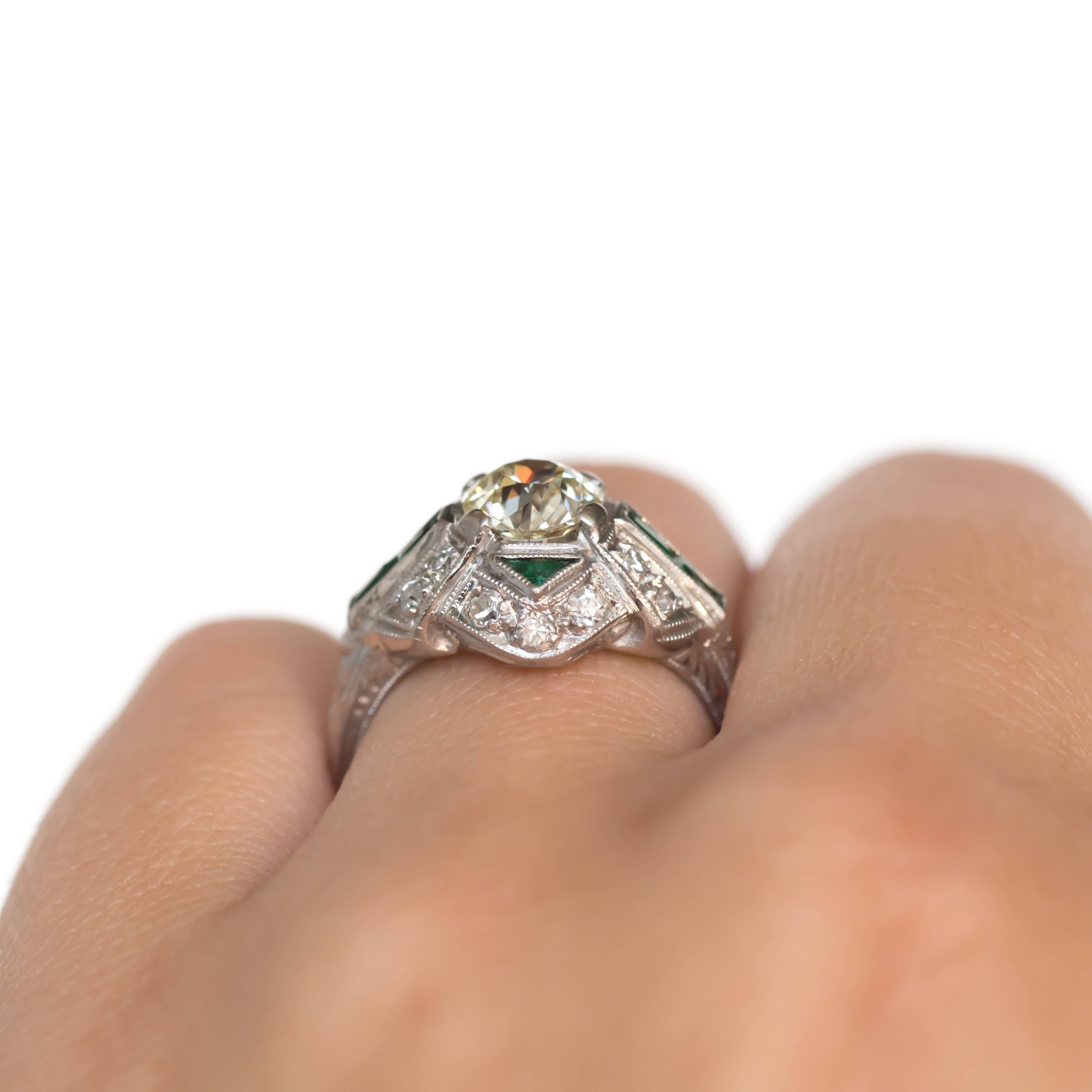 1.01 Carat Diamond and Emerald Platinum Engagement Ring For Sale 2