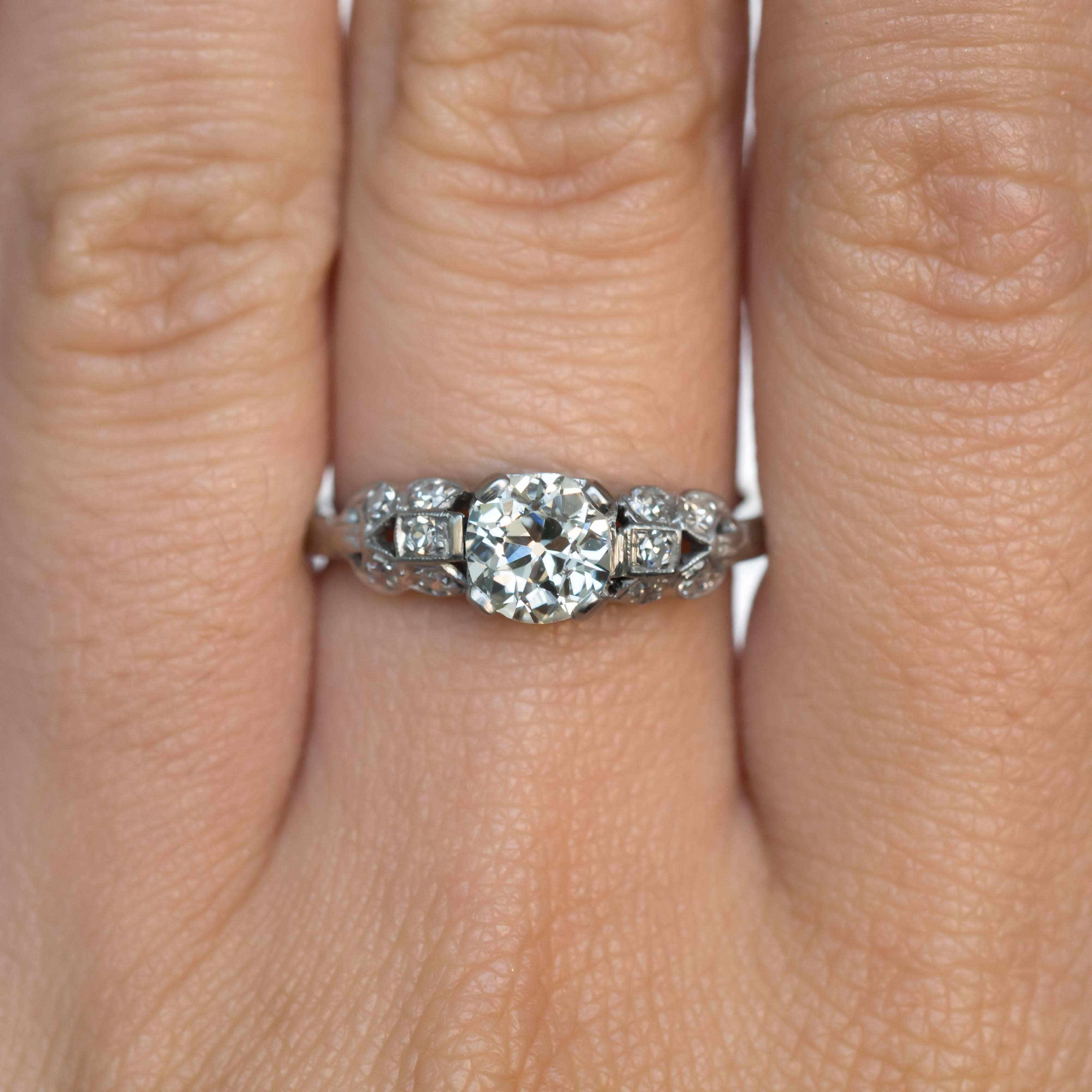 GIA Certified 0.90 Carat Diamond Platinum Engagement Ring 1