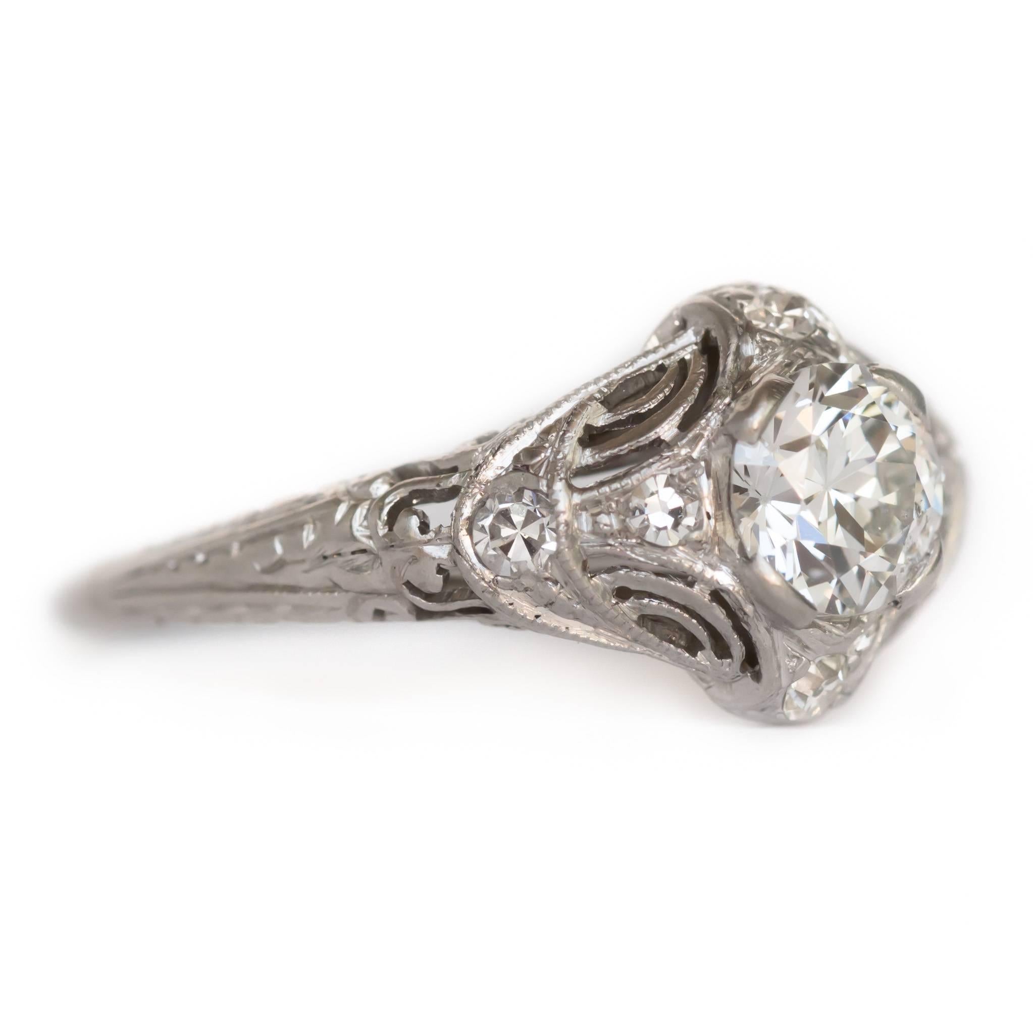 Art déco Bague de fiançailles en platine avec un diamant de 0,60 carat certifié GIA en vente