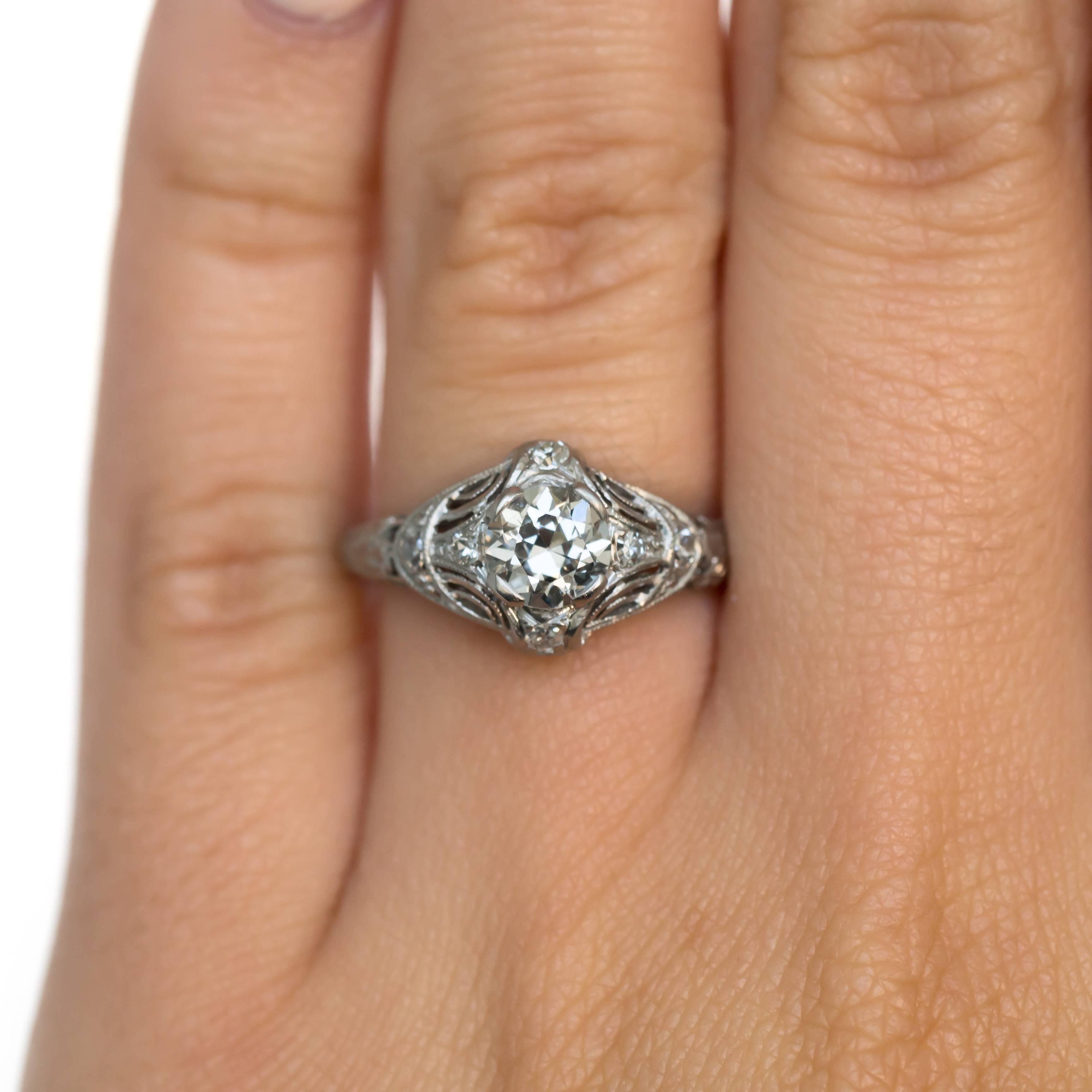 Bague de fiançailles en platine avec un diamant de 0,60 carat certifié GIA en vente 1