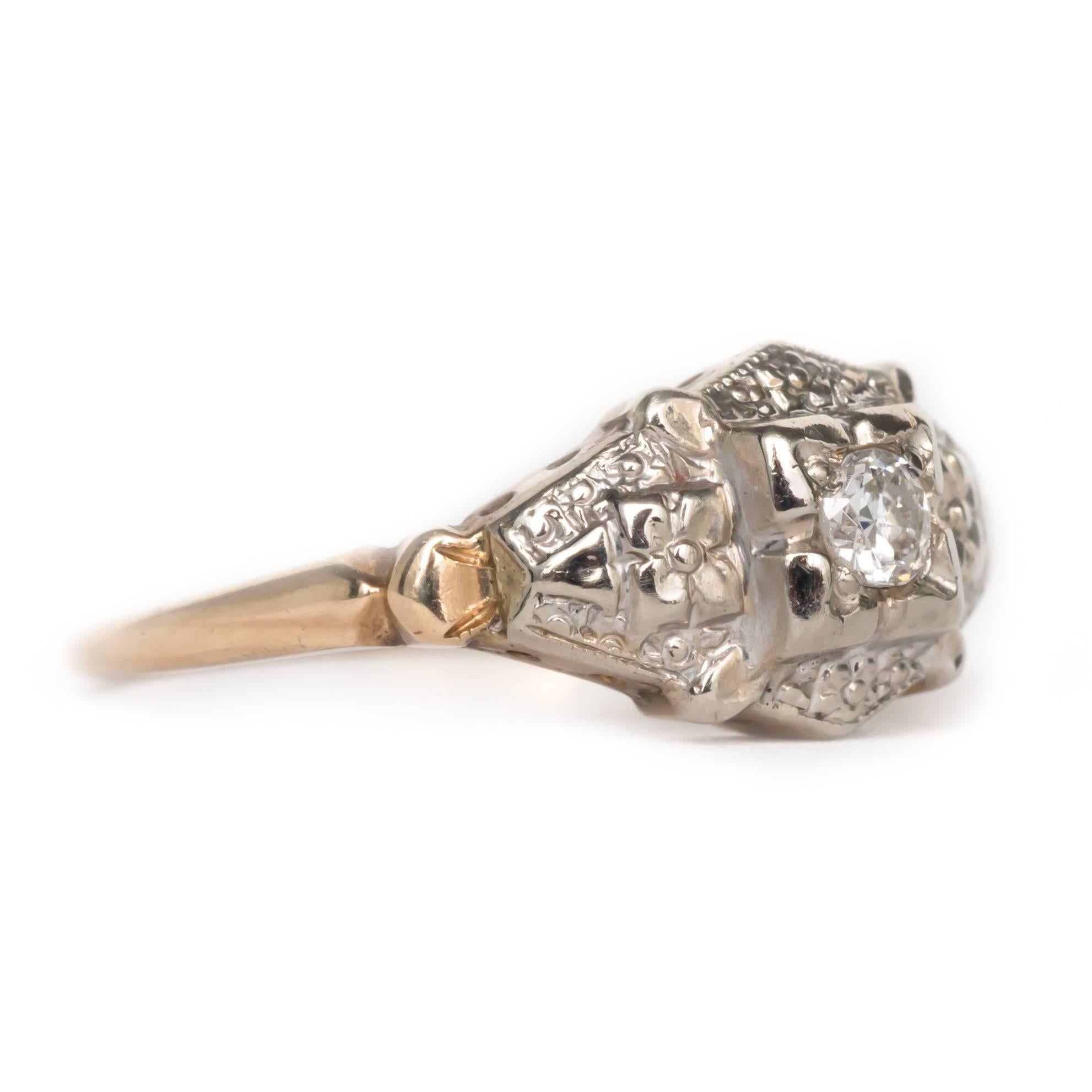 Édouardien Bague de fiançailles en or jaune et or blanc avec diamant de 0,04 carat en vente
