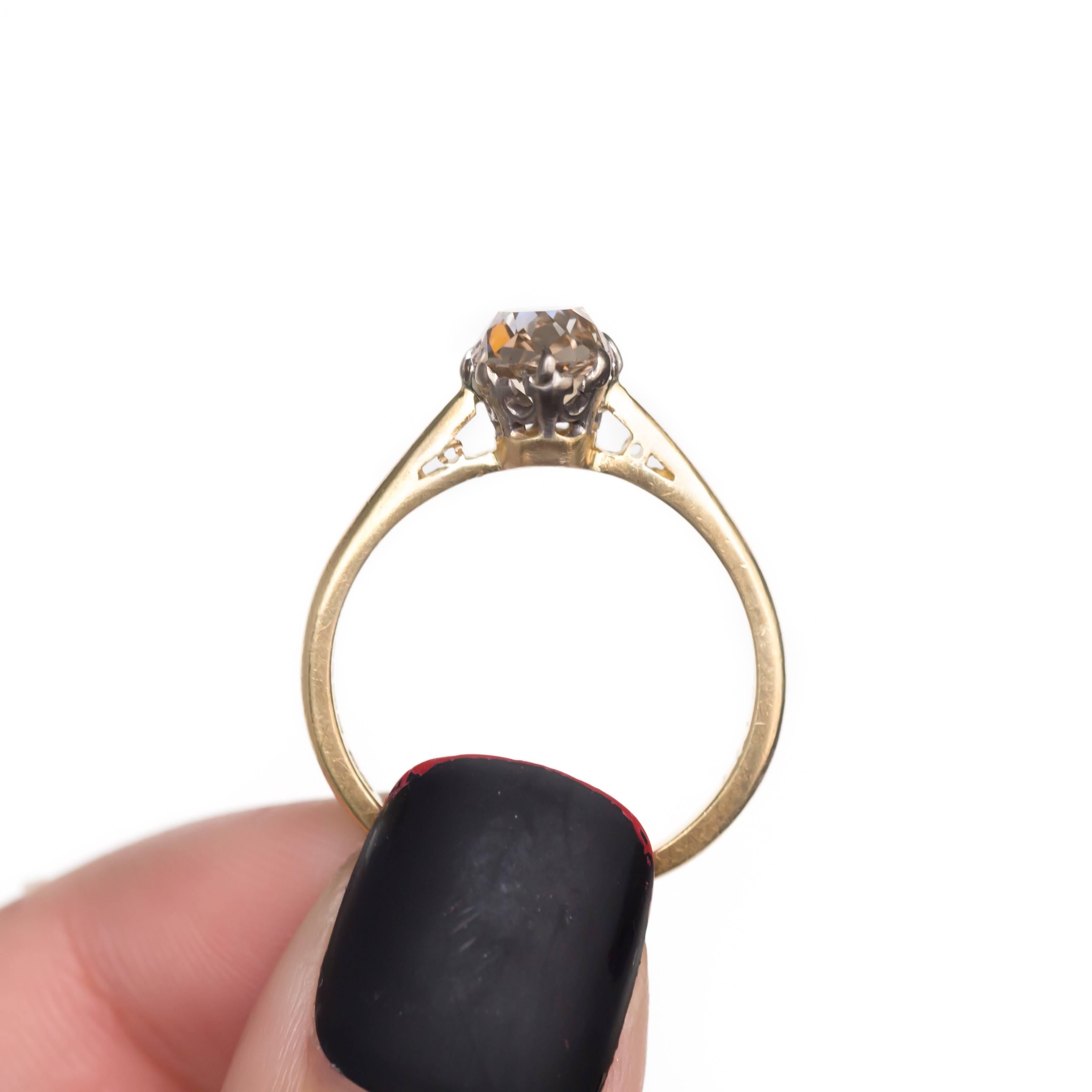 1.51 Carat Diamond 14 Karat Yellow Gold Engagement Ring In Excellent Condition In Hicksville, NY