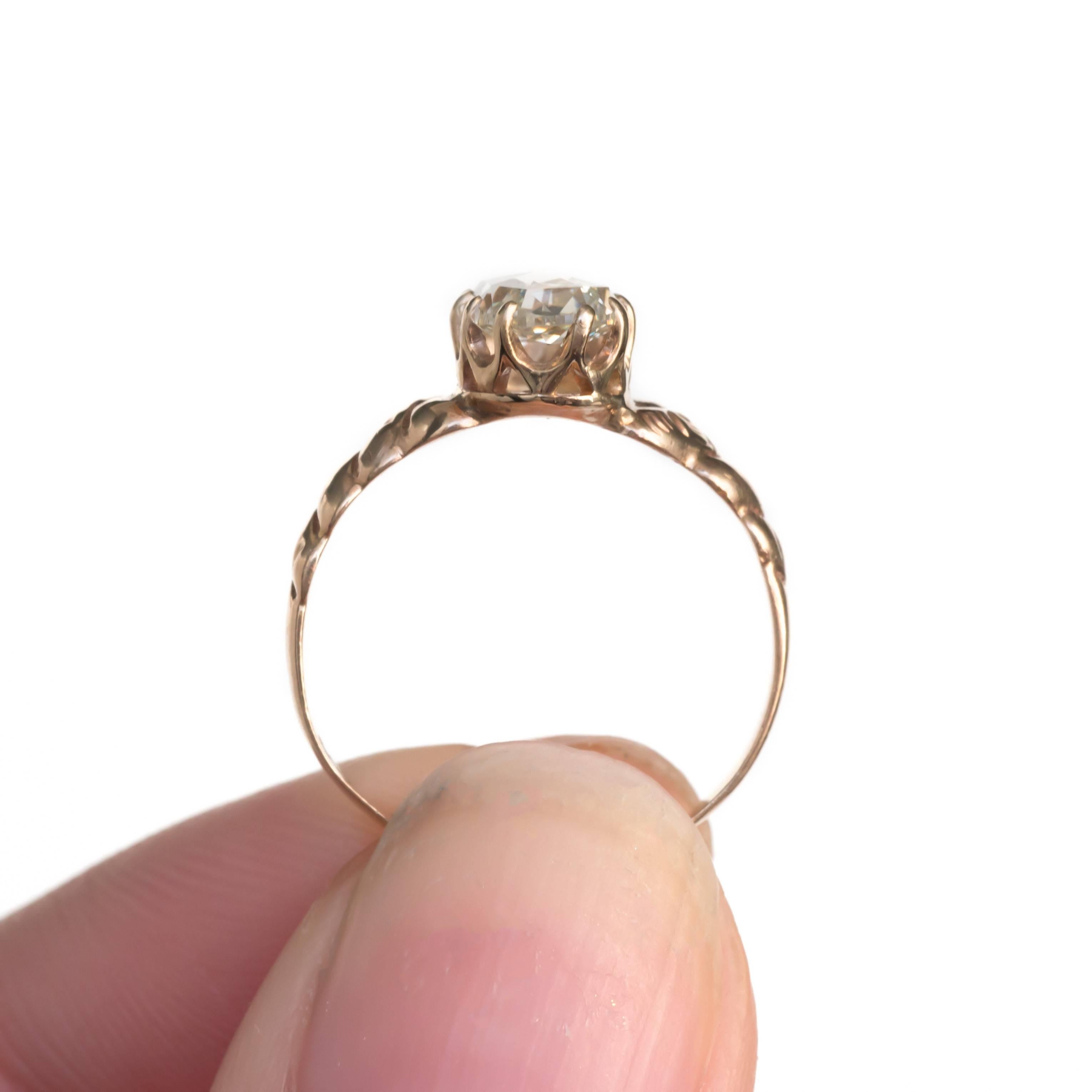 Women's 1.00 Carat Diamond Yellow Gold Diamond Engagement Ring For Sale