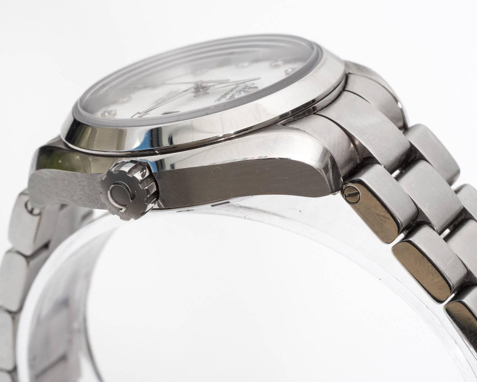 Round Cut Omega Ladies Stainless Steel Seamaster Aqua Terra Chronograph Wrist Watch 