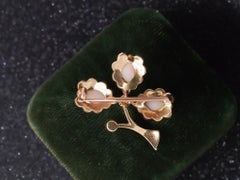 1930s Art Deco Coral and Pearl Brooch Pin - VHK#102