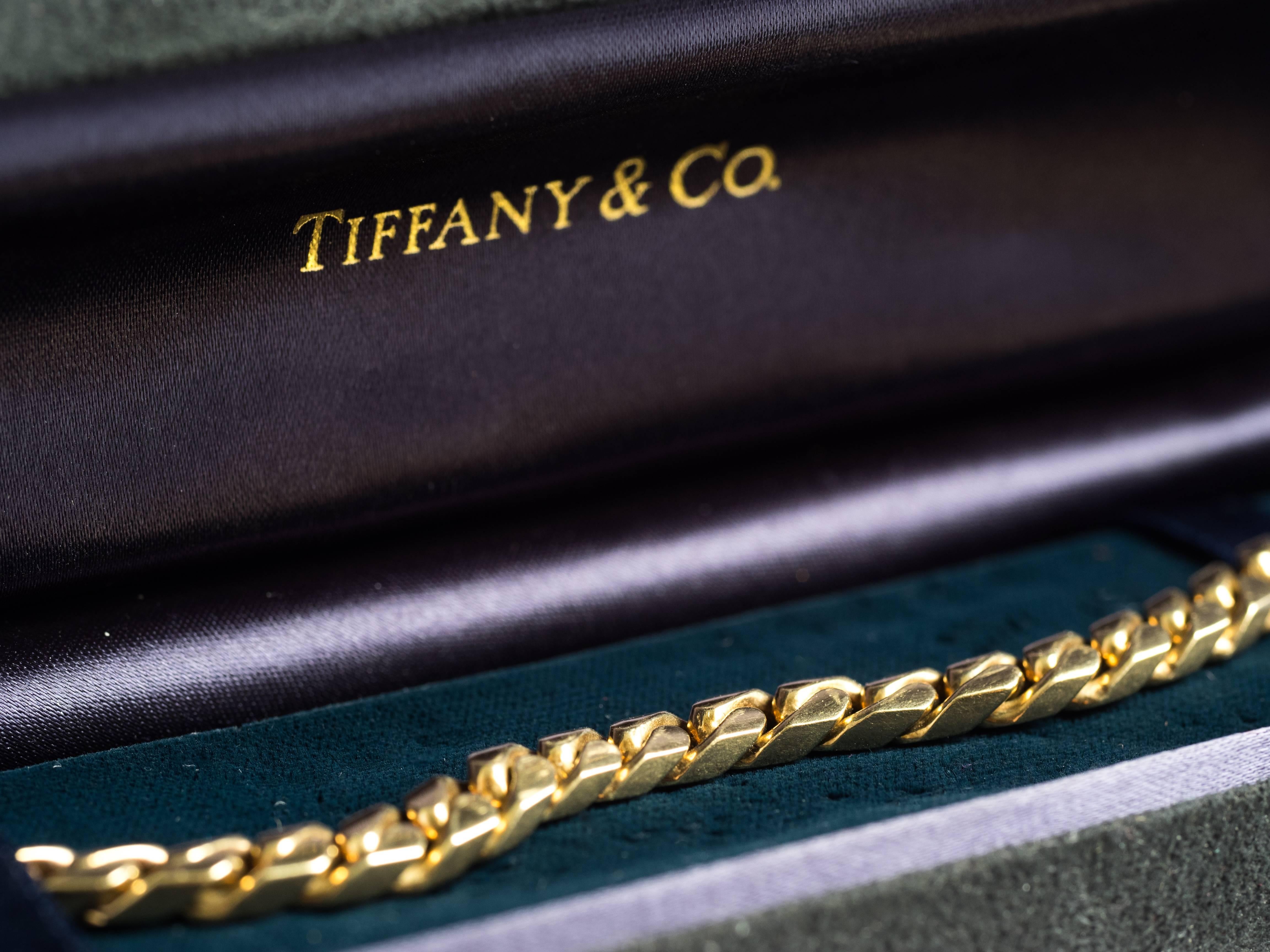 Tiffany & Co. 18 Karat Gold Bracelet In Good Condition In Atlanta, GA