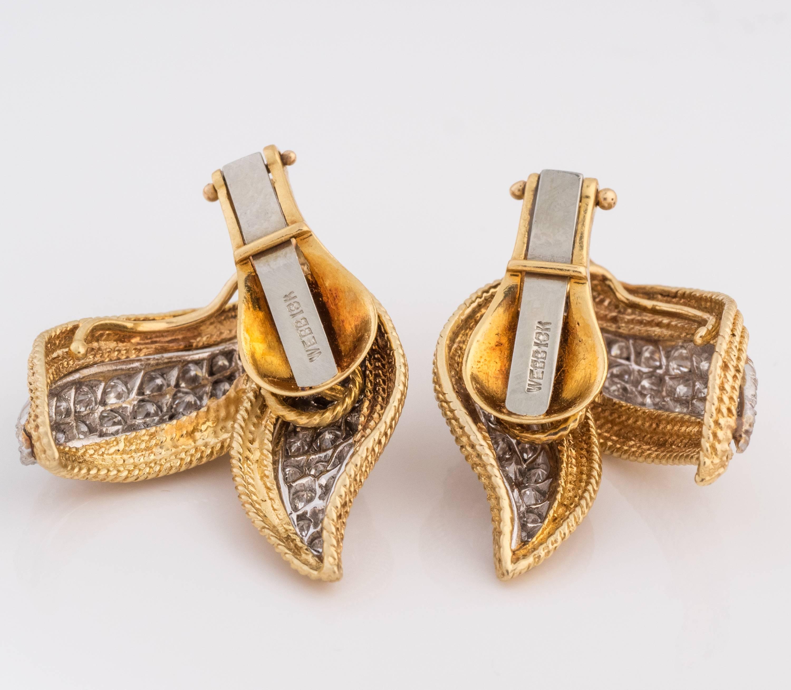 1970s David Webb Diamond Gold Double-Leaf Motif Earrings 2