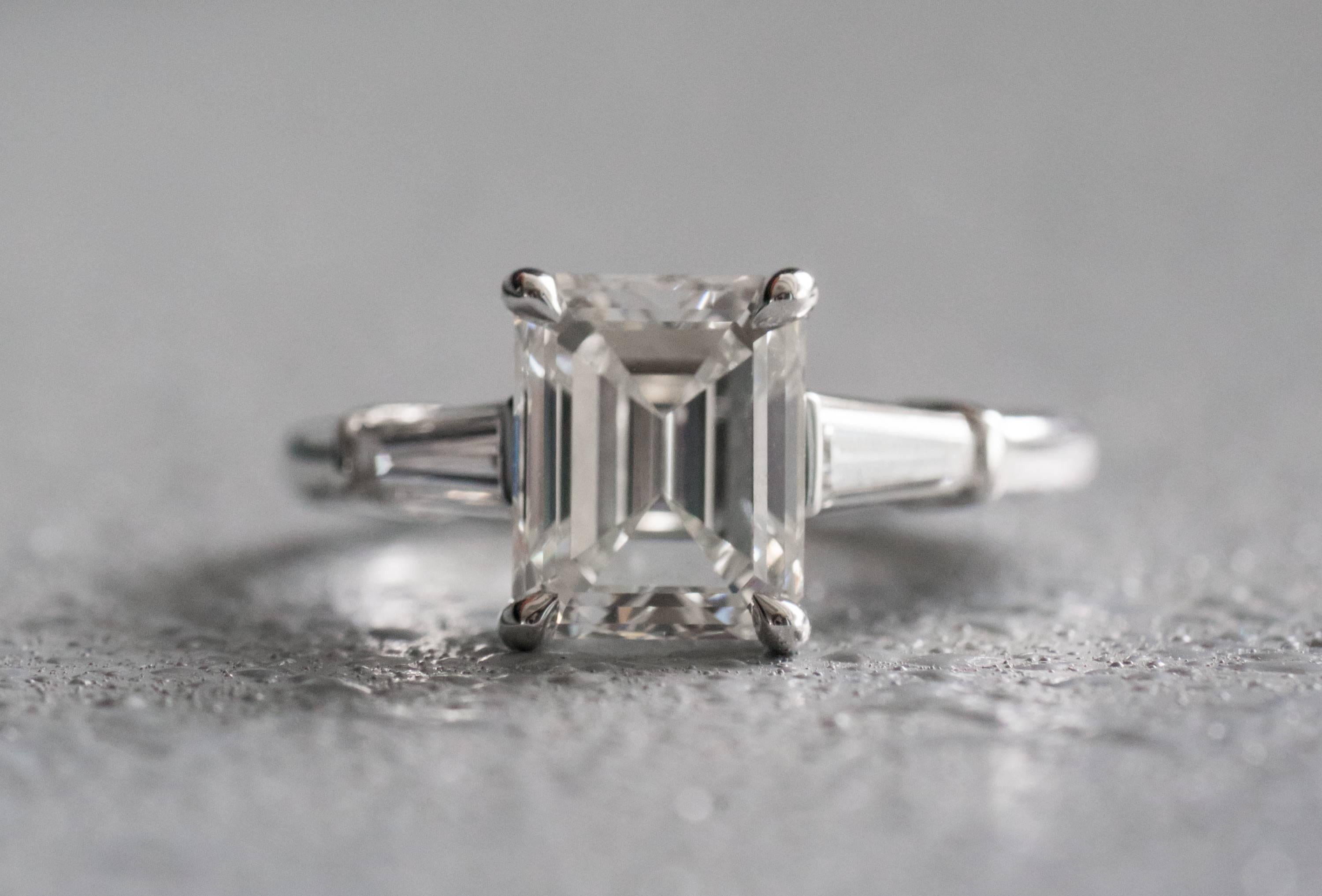 Women's Tiffany & Co. 2.17cttw Emerald-Cut Diamond Platinum Engagement Ring 
