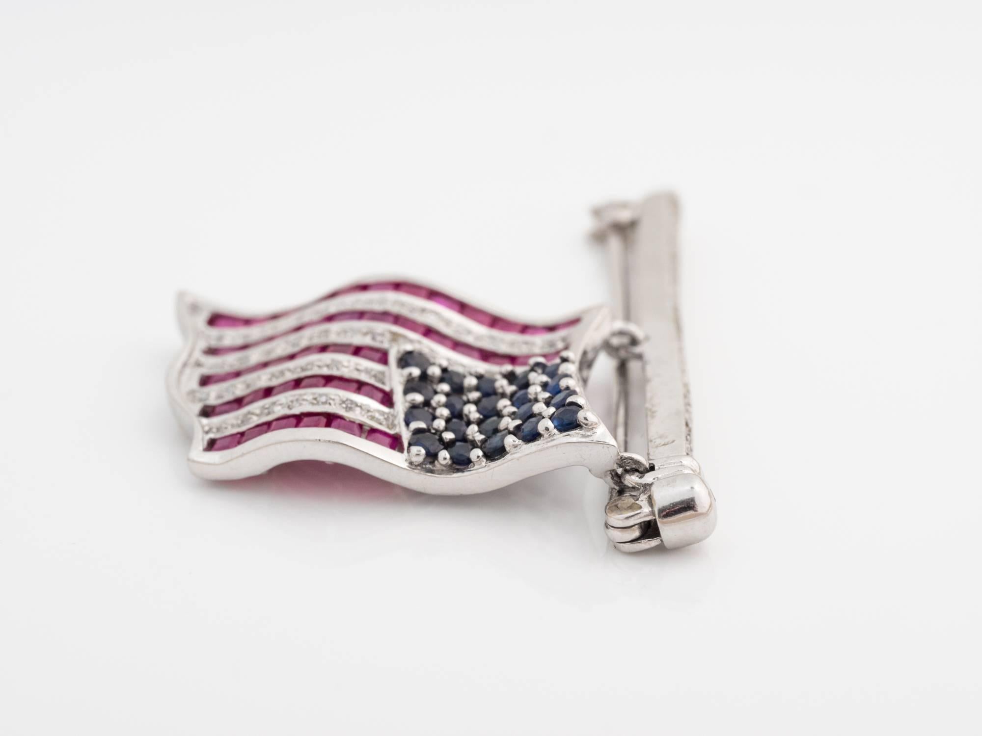 Women's or Men's 1970s Ruby Diamond Sapphire Gold Patriotic American Flag Pin