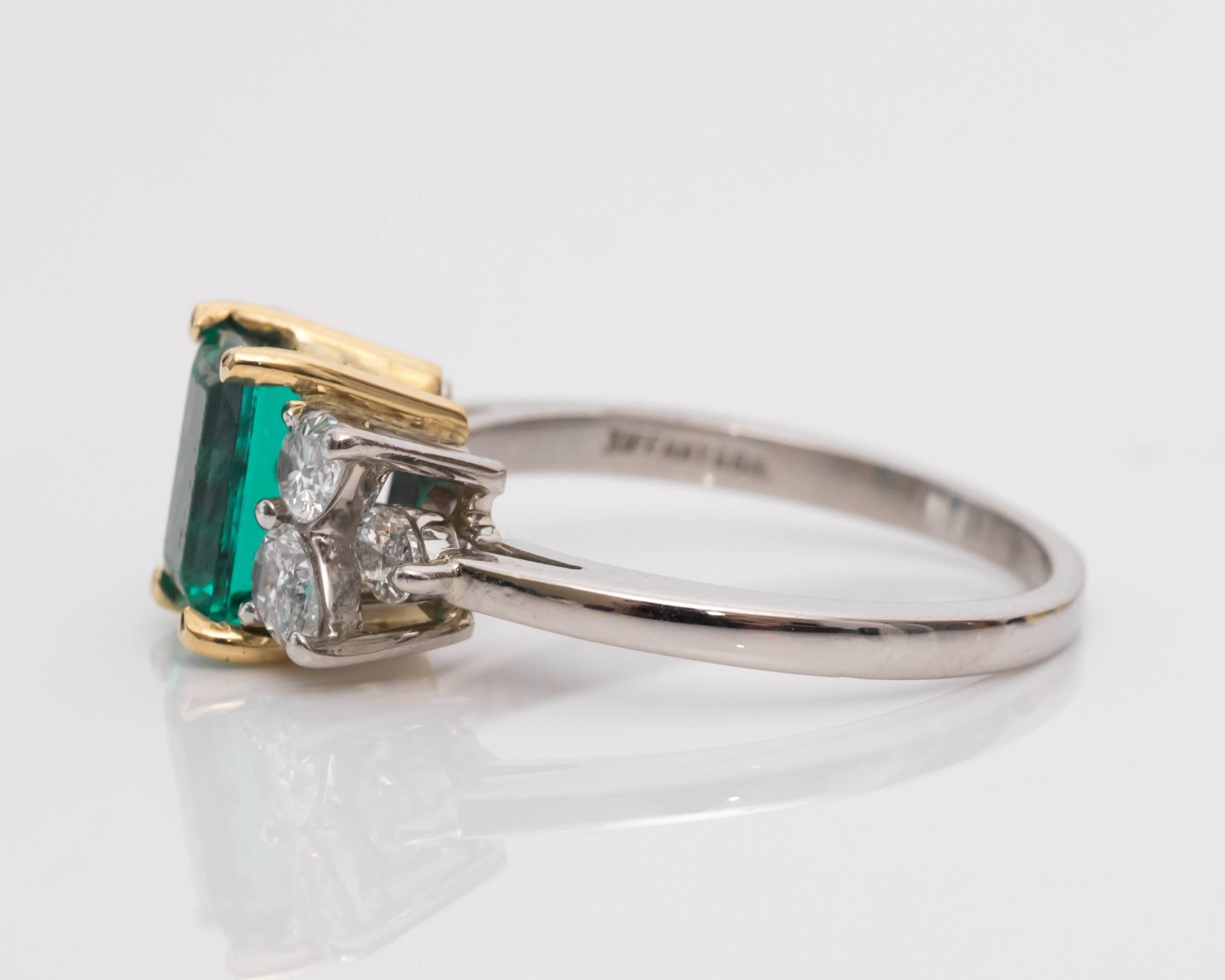 Women's 1980s Tiffany & Co. 1 Carat Emerald and Diamond Platinum Yellow Gold Ring