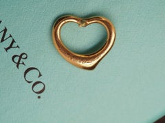 Gioiello Tiffany & Co. in oro 18 carati Orecchini a forma di cuore in oro giallo - VHK#186B