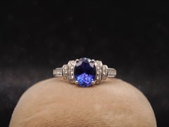 Bague en or blanc 14 carats avec tanzanite et diamants de la collection Estate - VHK#889A