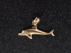 14K Yellow Gold Dolphin Pendant - VHK#48