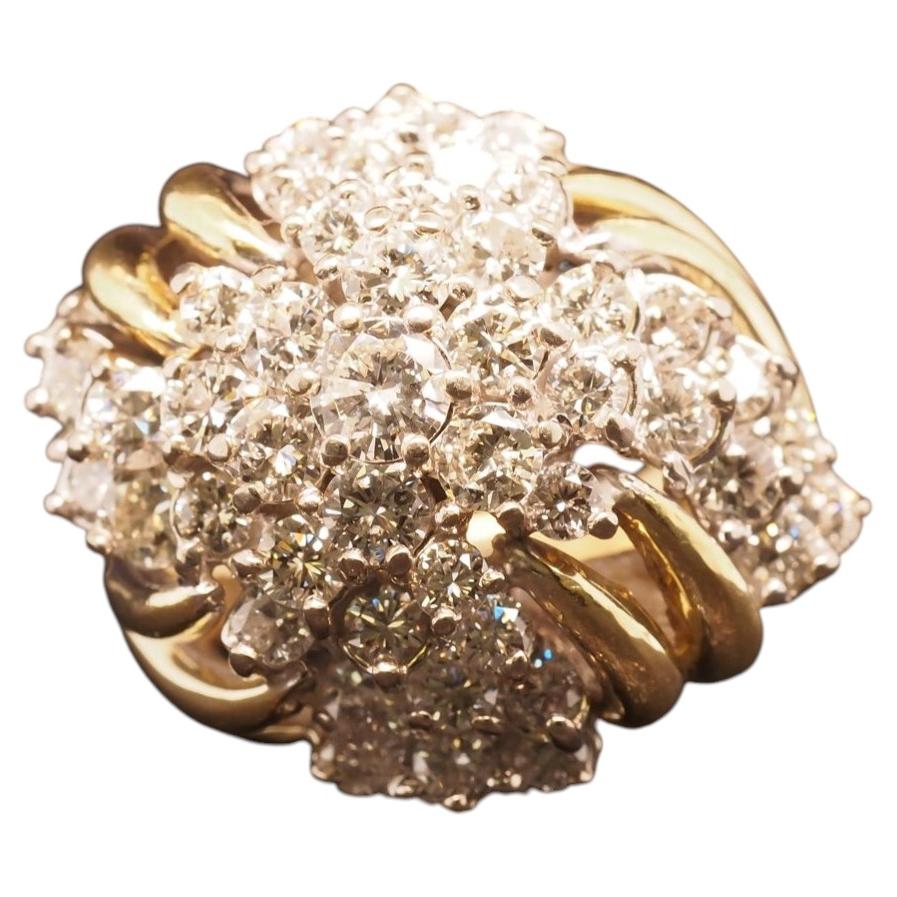 What is a swirl engagement ring?
