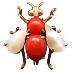 Estate 14K Gold Vintage Coral and Mother Of Pearl Fly Bug Brooch - VHK#1033