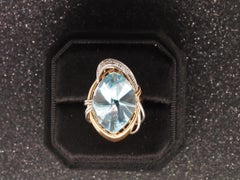 18K Yellow Gold & Platinum 14.50ct Aquamarine and Diamond Ring - VHK#110