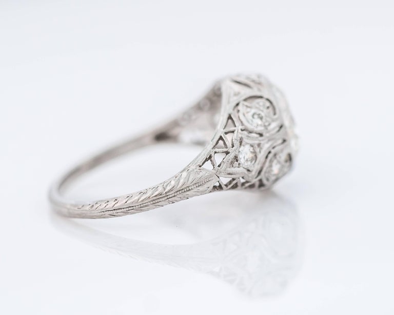 Art Deco GIA Certified 2.85 Carat Old European cut Diamond, Platinum Engagement Ring For Sale