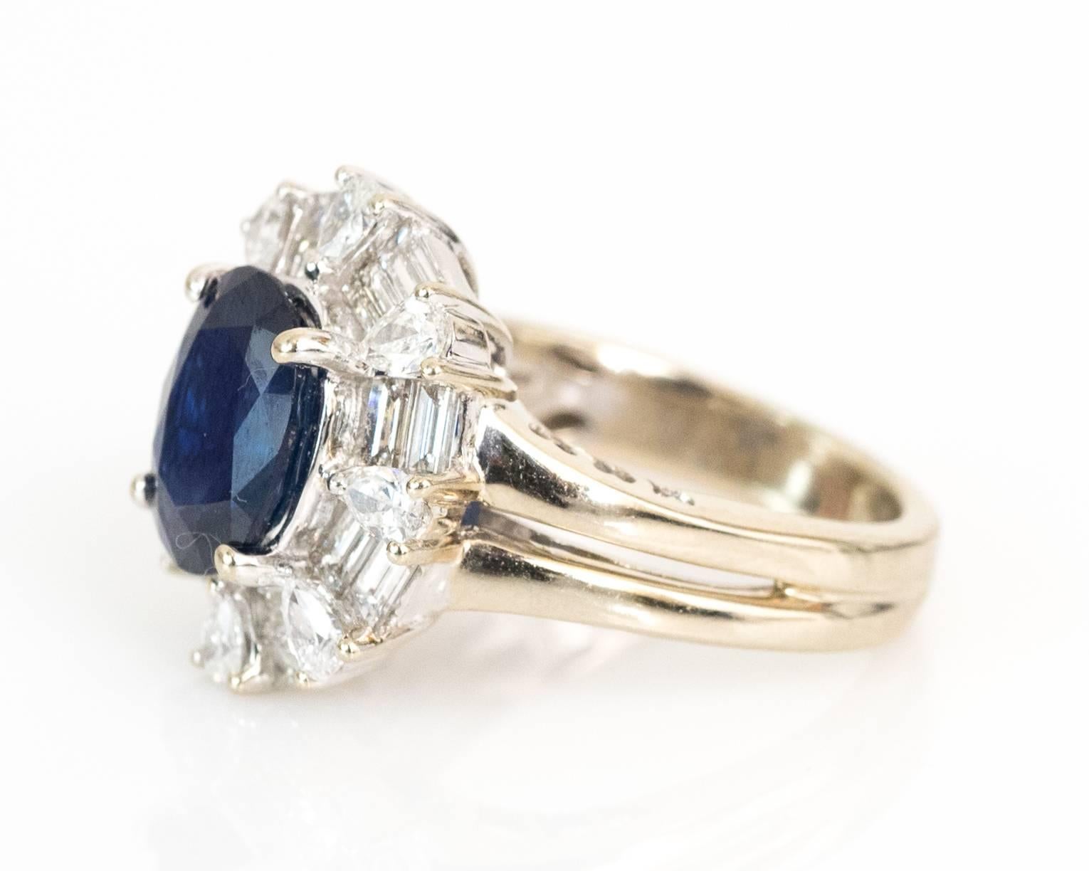 Women's 1970s GIA Certified 2.0 carat Sapphire, Diamond and 14k White Gold Ring