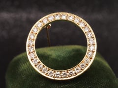 Estate 18k Yellow Gold Diamond Circle Brooch Pin - VHK#1060