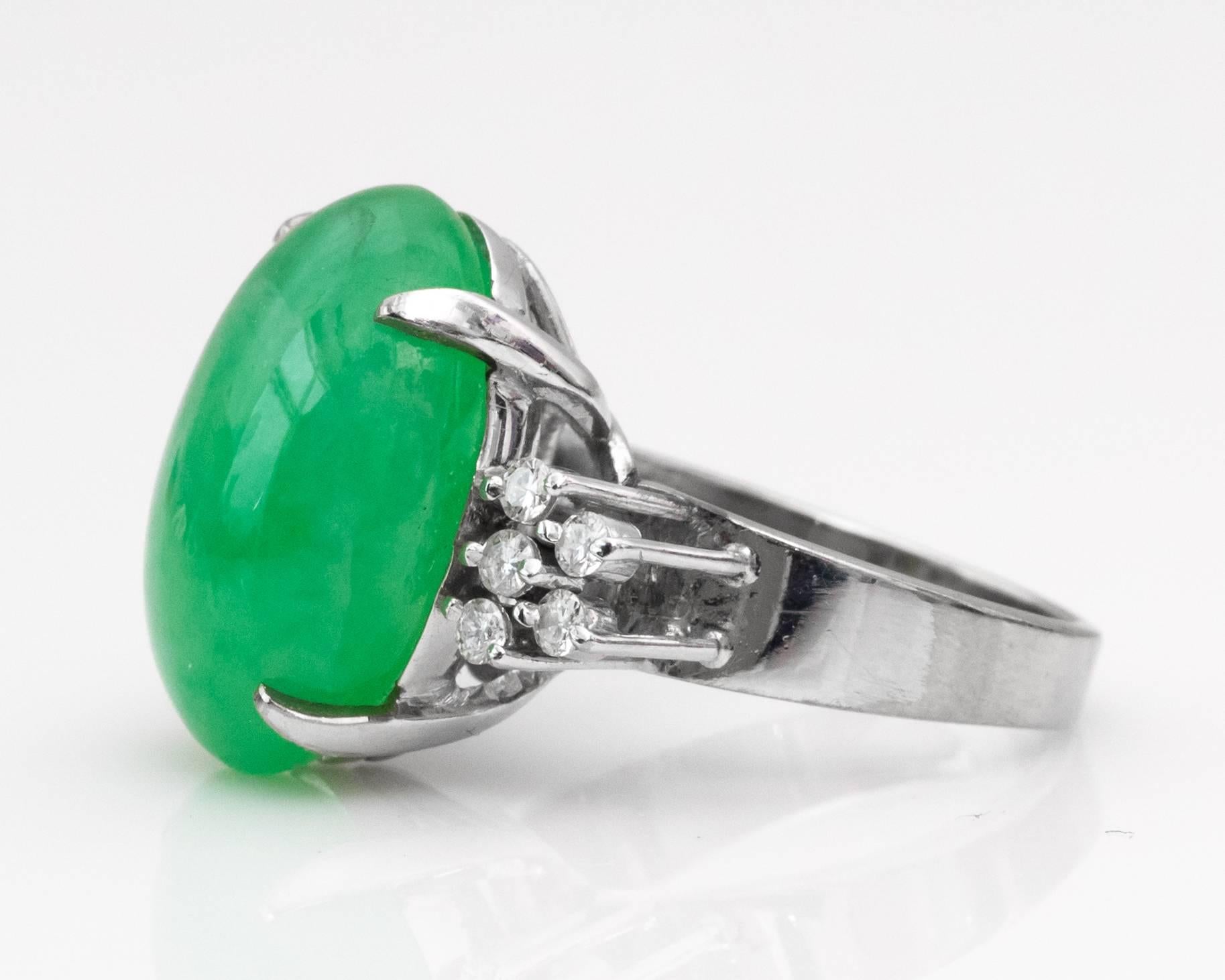 Women's 1960s Jade and Diamond Ring