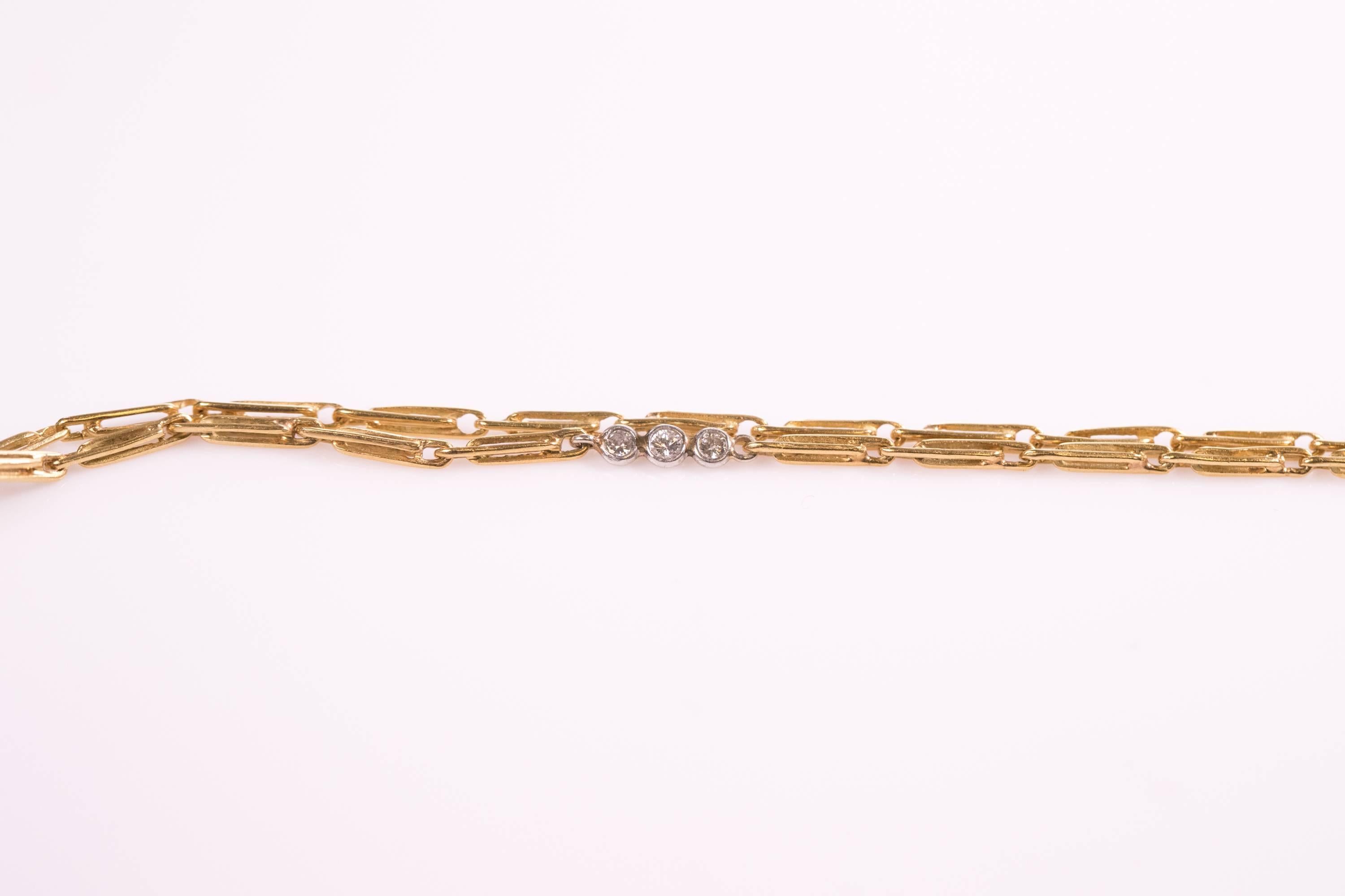 Women's 1930s 1.00 Carat Diamond and 18 Karat Yellow Gold Handmade Link Necklace