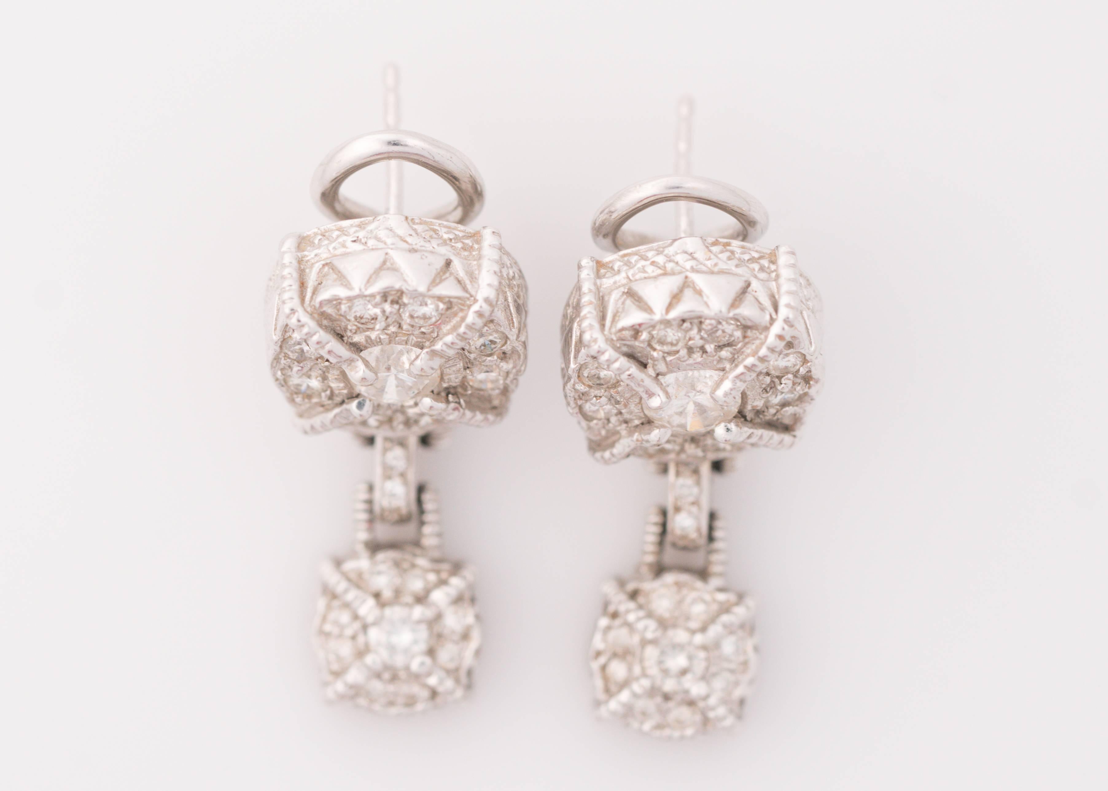 Modern Judith Ripka 1 Carat Diamond and 18 Karat Gold Dangle Earrings For Sale