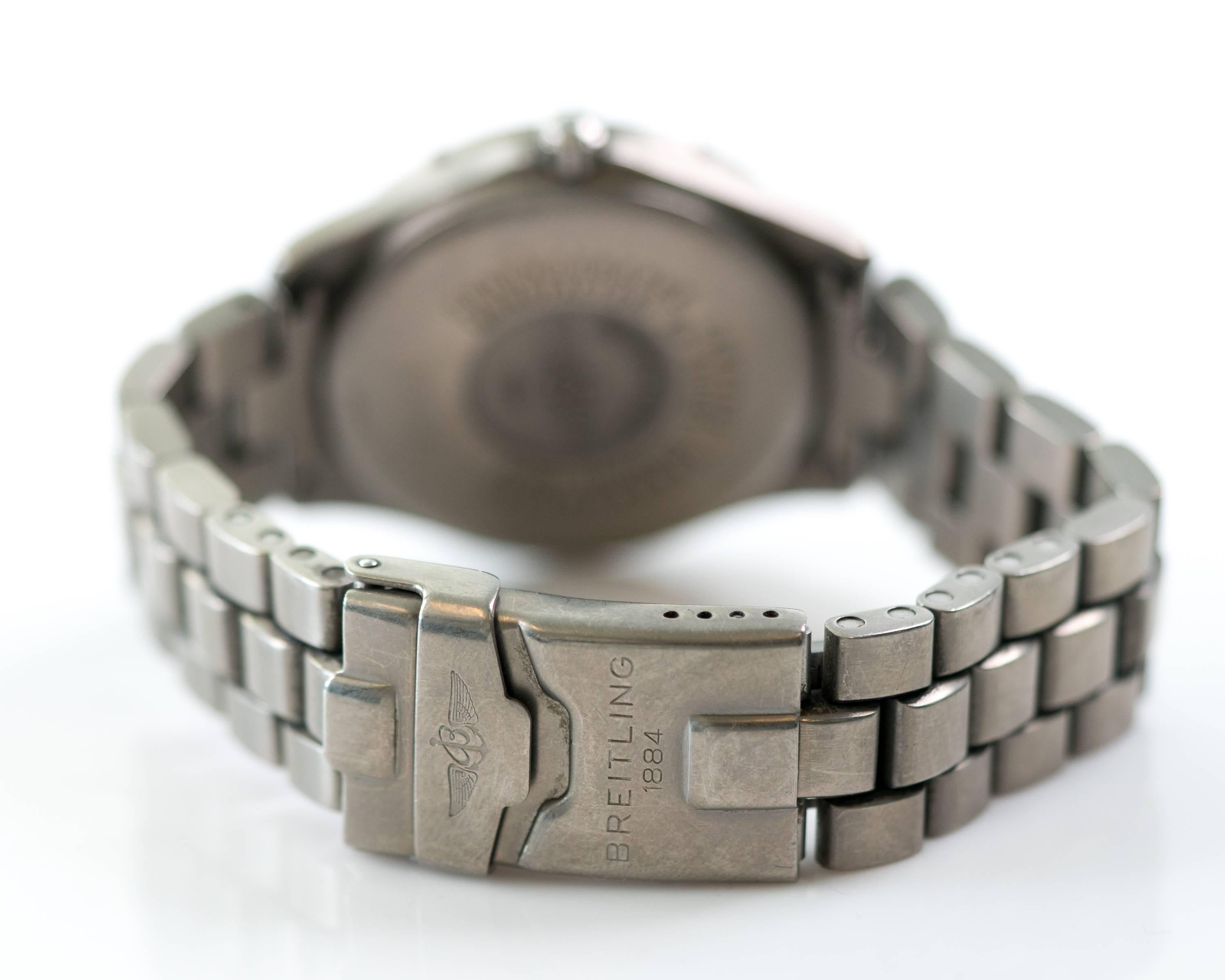 Modern Breitling Titanium Professional Aerospace Evo Quartz Wristwatch, circa 1990s 