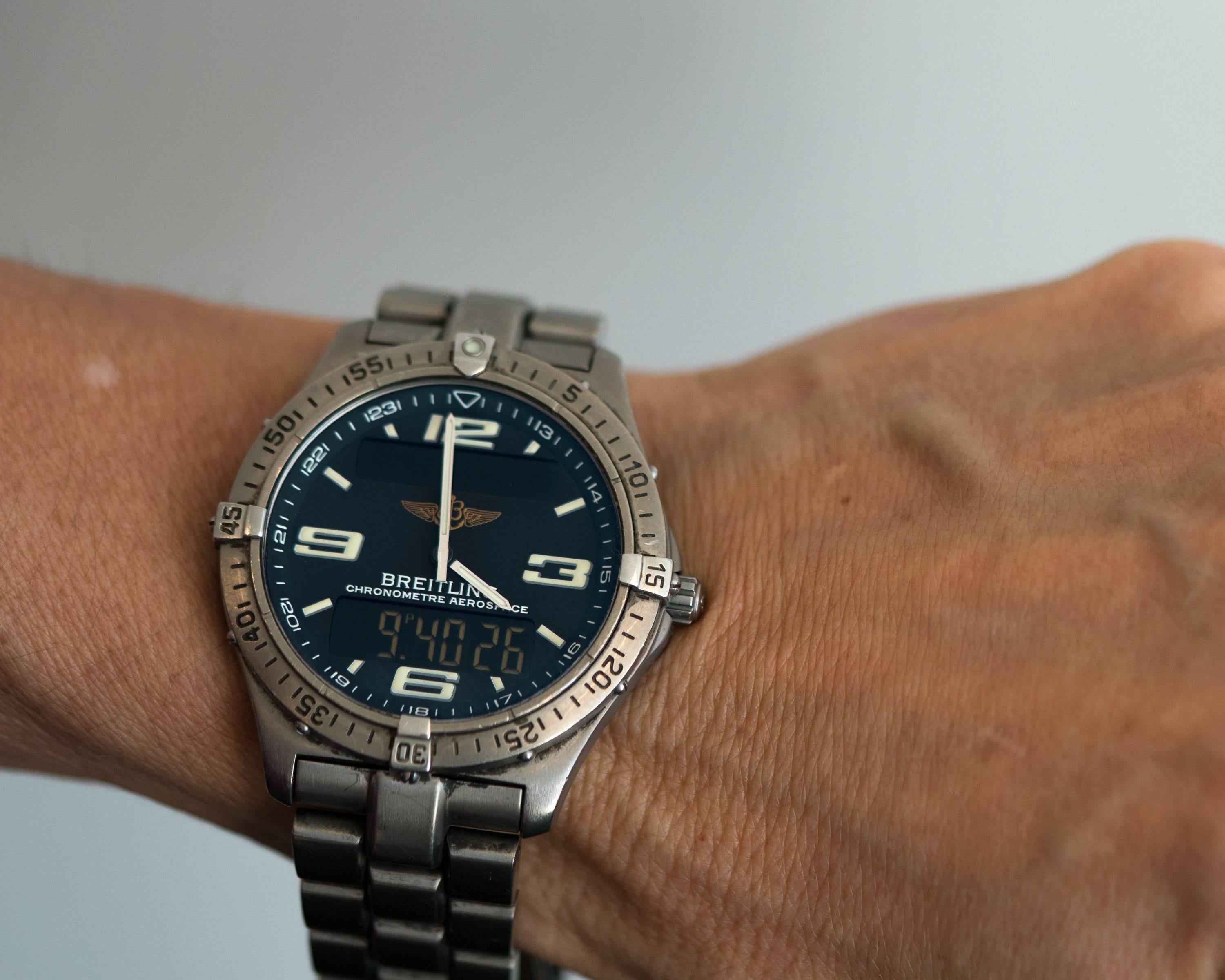 Breitling Titanium Professional Aerospace Evo Quartz Wristwatch, circa 1990s  1