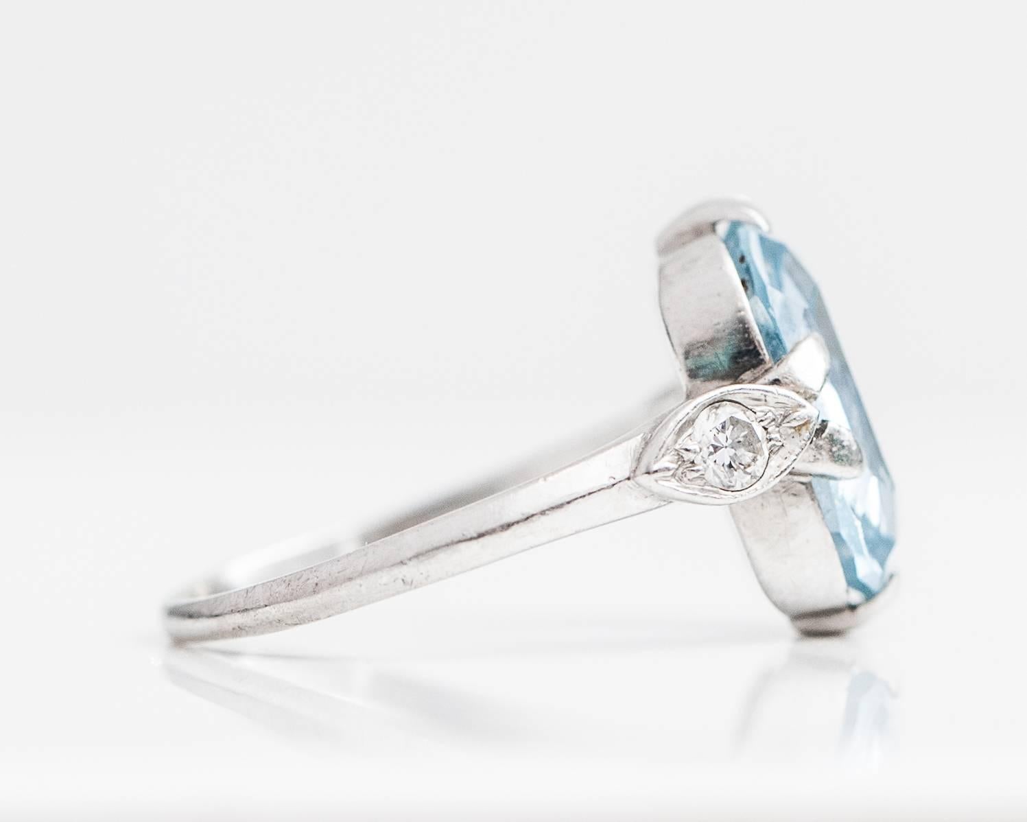 Art Deco 1930s 3.5 Carat Aquamarine and Diamond Platinum Ring