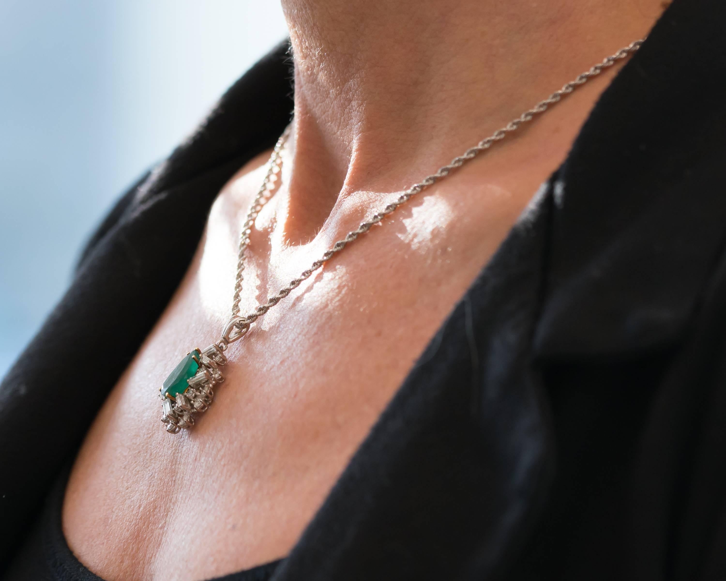 Modern 1960s Emerald and Diamond Pendant Necklace in 14 Karat Gold