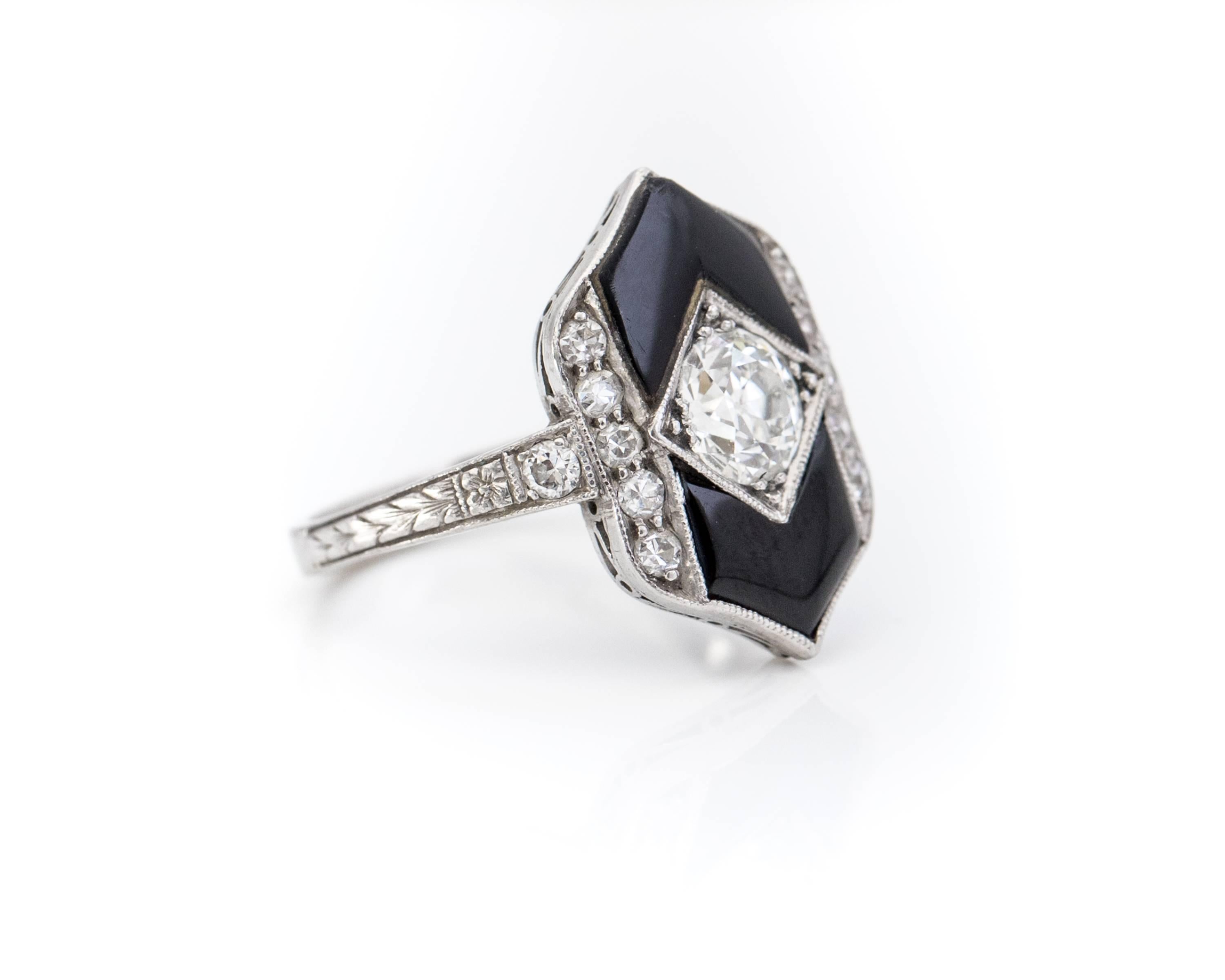 Art Deco 1930s 0.60 Carat Diamond and Onyx Platinum Ring 