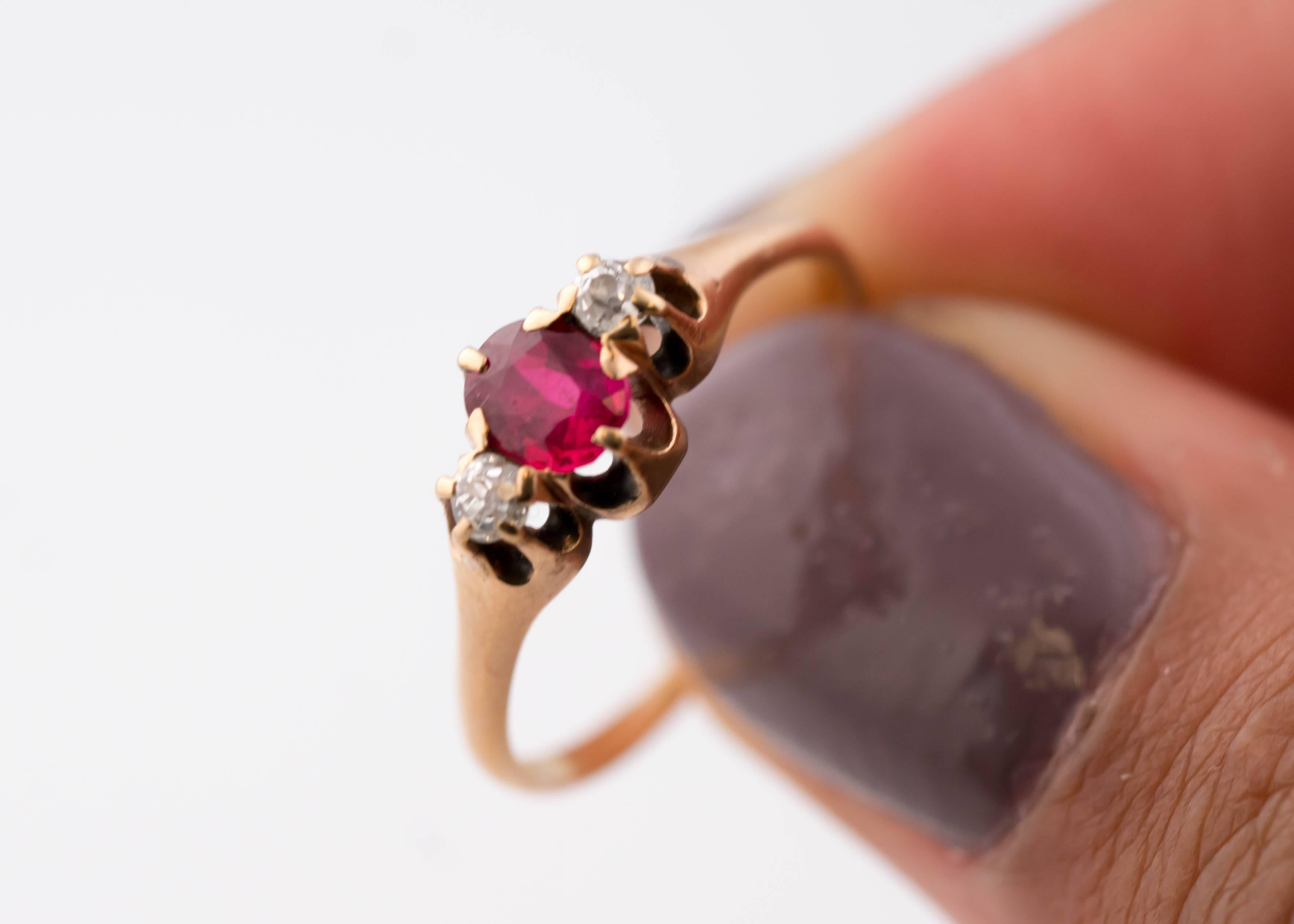 1890s .50 Carat Ruby and Diamond 14 Karat Gold Ring In Good Condition In Atlanta, GA