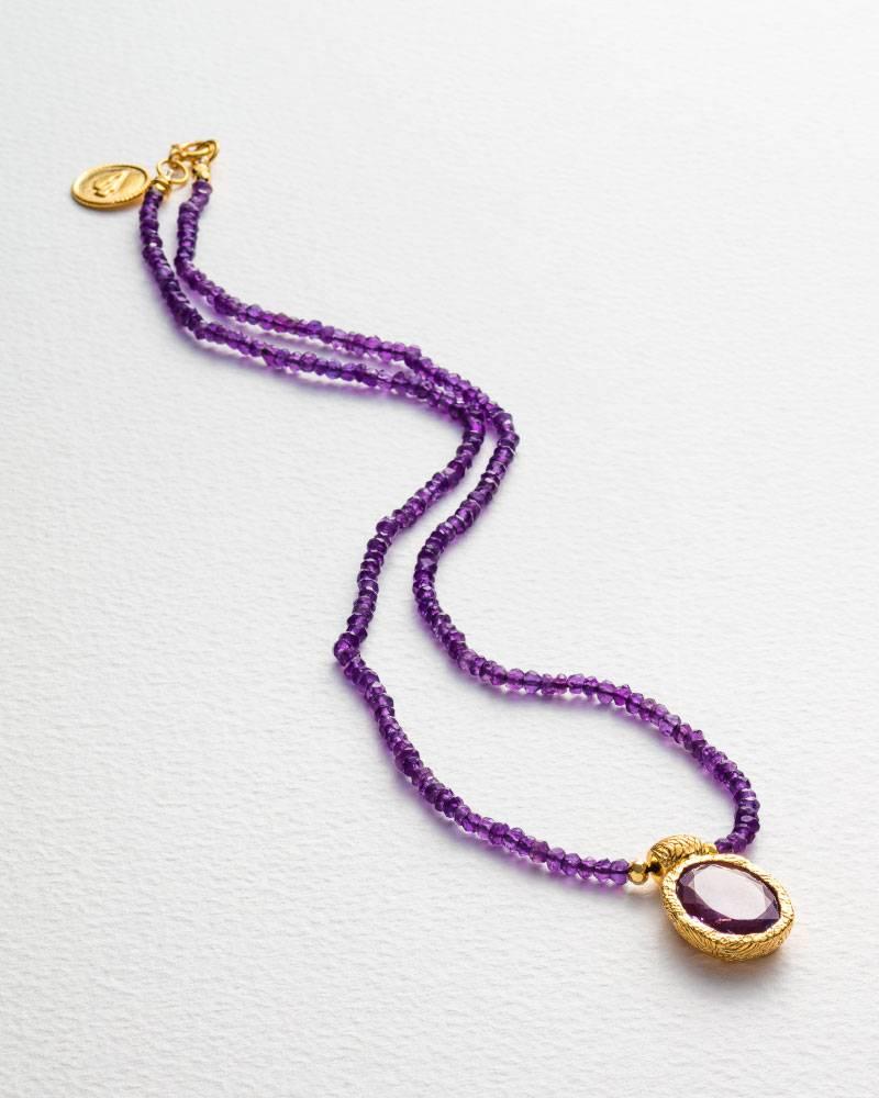 Maiden Amethyst Pendant with Amethyst Beads featured silver with gold vermeil.
From the Maiden Collection.
Handmade in India.