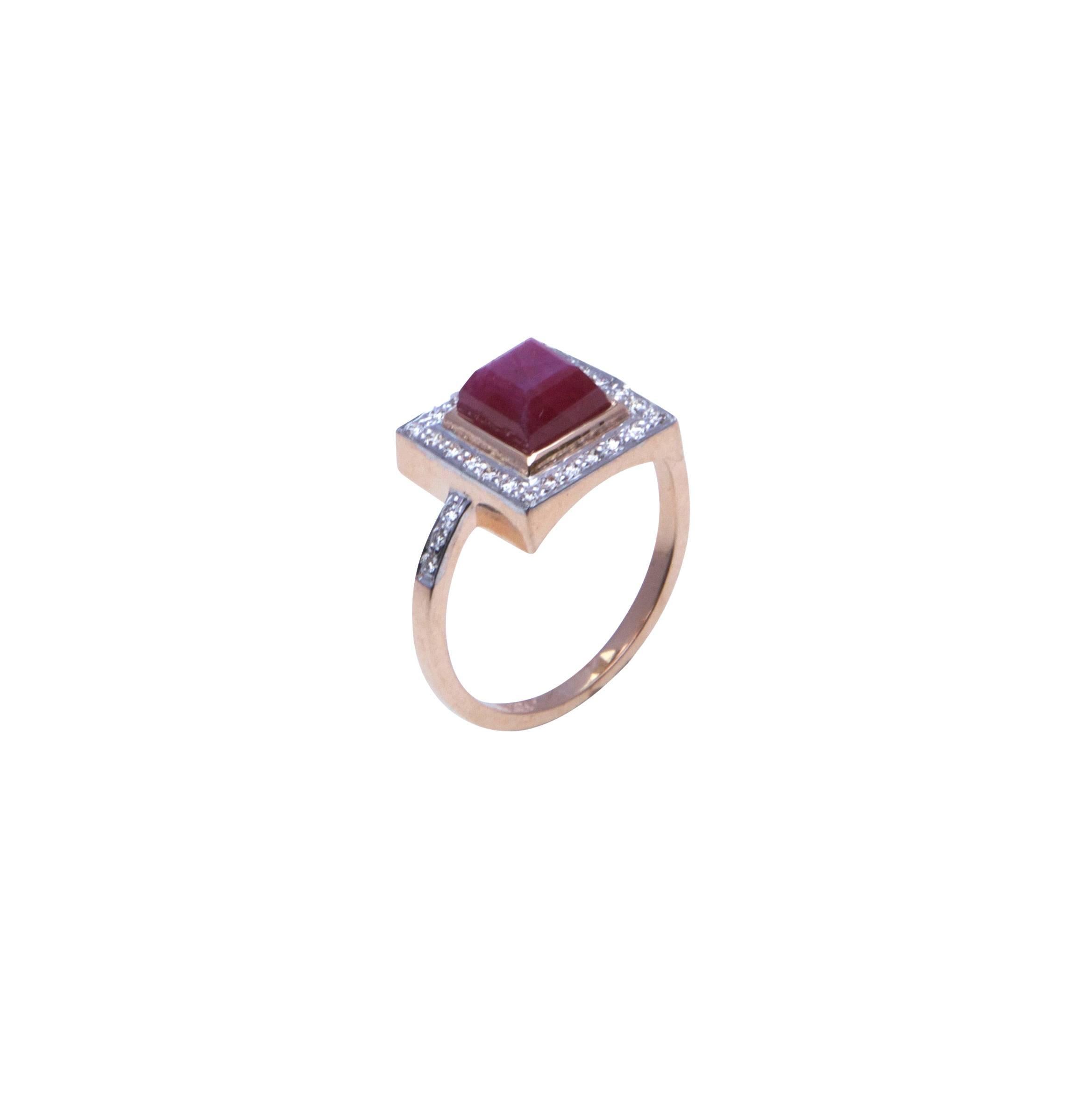 An elegant ruby and diamond ring in 18k rose gold from the new Neverending Romance Collection.

Ruby - 2.36 ct             
Diamond - 0.23 ct
