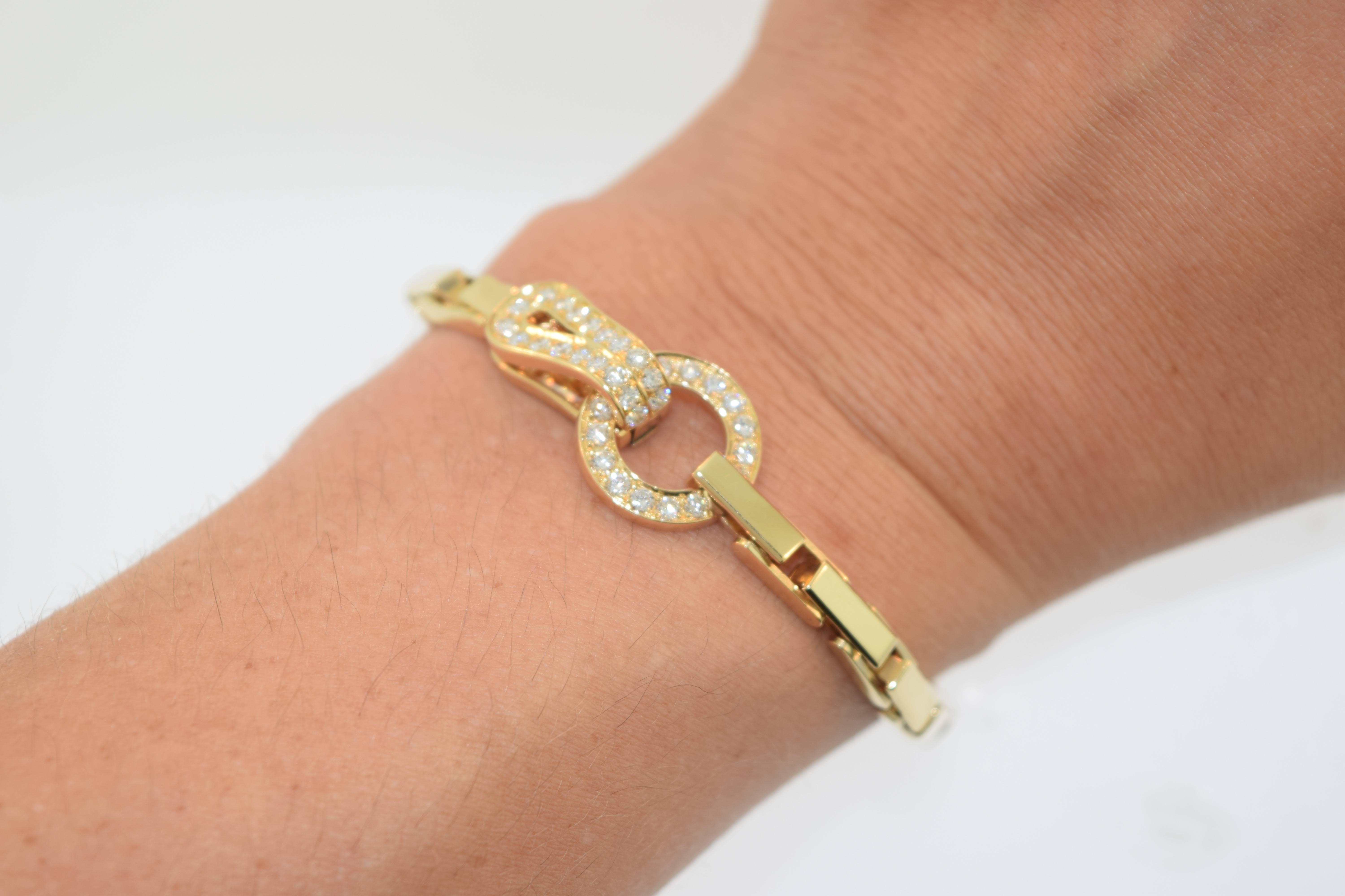 Cartier Agrafe Diamond Gold Clasp Bracelet  In Excellent Condition For Sale In Miami, FL