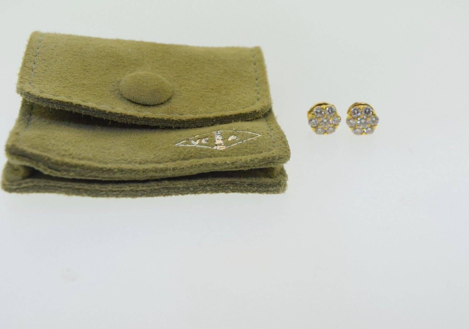 Van Cleef & Arpels Fleurette Diamond Gold Flower Stud Earrings For Sale 2