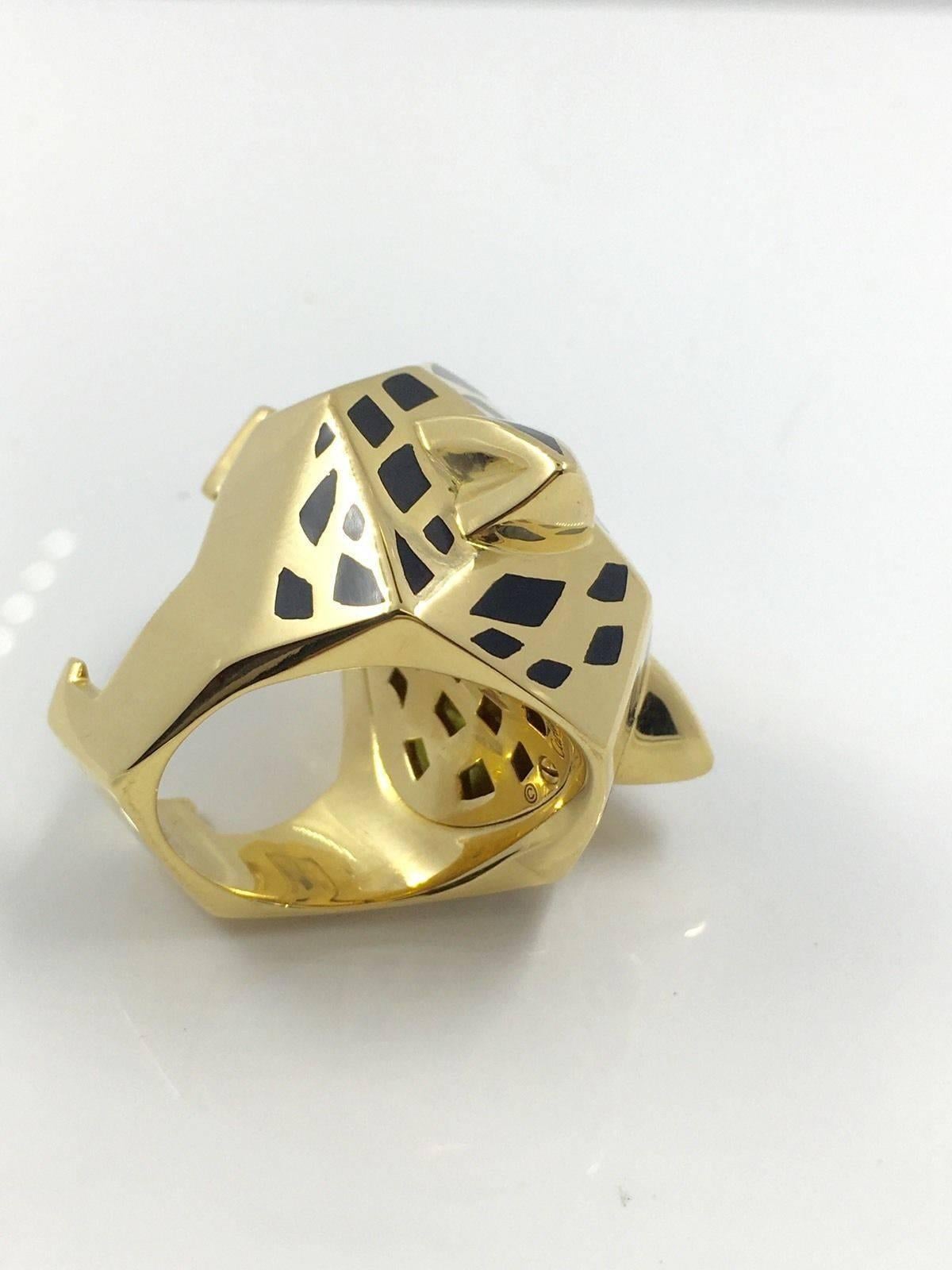 Cartier Lacquer Onyx Peridot Gold Large Panthere Ring For Sale 3