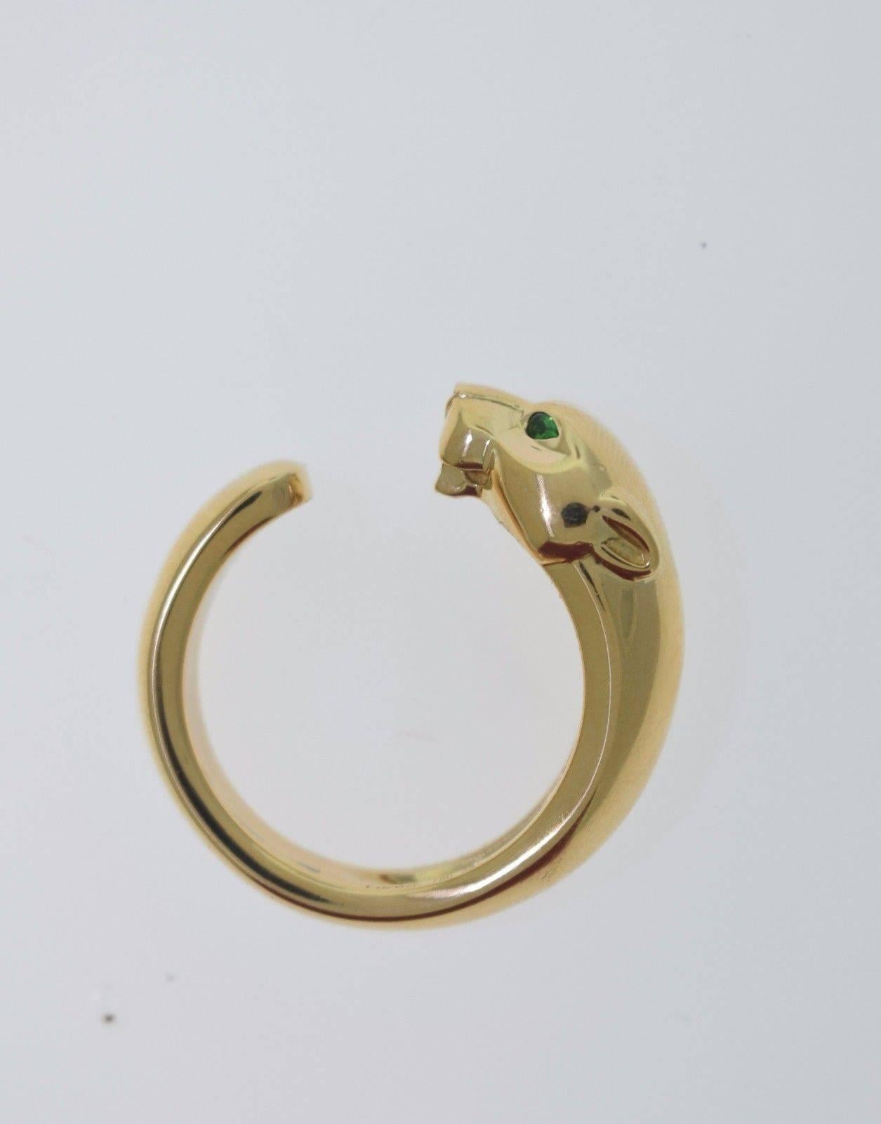 Cartier Panthère Onyx Tsavorite Garnet Gold Ring In Excellent Condition For Sale In Miami, FL
