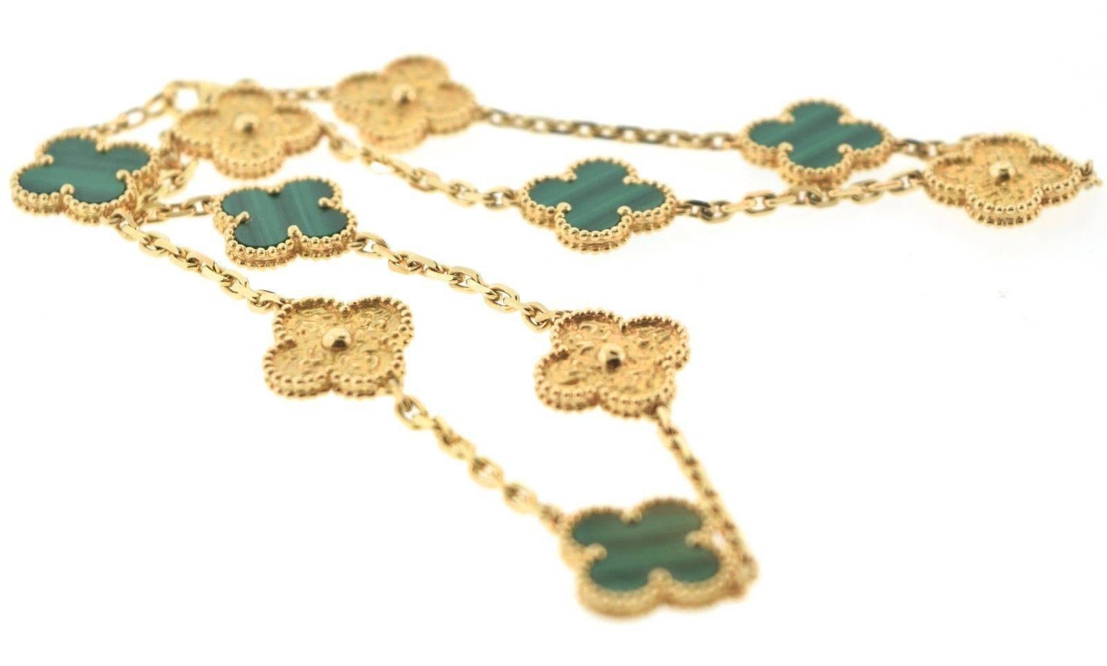 Van Cleef & Arpels Special Edition Alhambra MultiColor 10 Motif 

About the Item:
Van Cleef & Arpels’ other golden Alhambra necklace, which comes via Ancient Greece, features malachite. A vibrant green stone, malachite is often attributed with