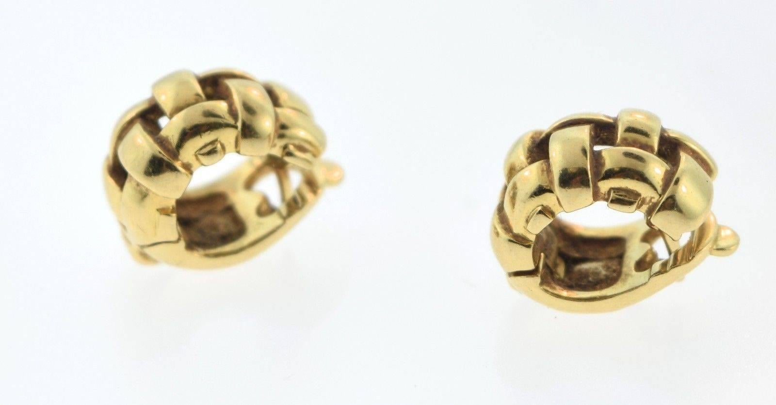 Tiffany & Co. Vannerie Gold Open Basket Weave Semi Hoop Earrings with Box For Sale 2
